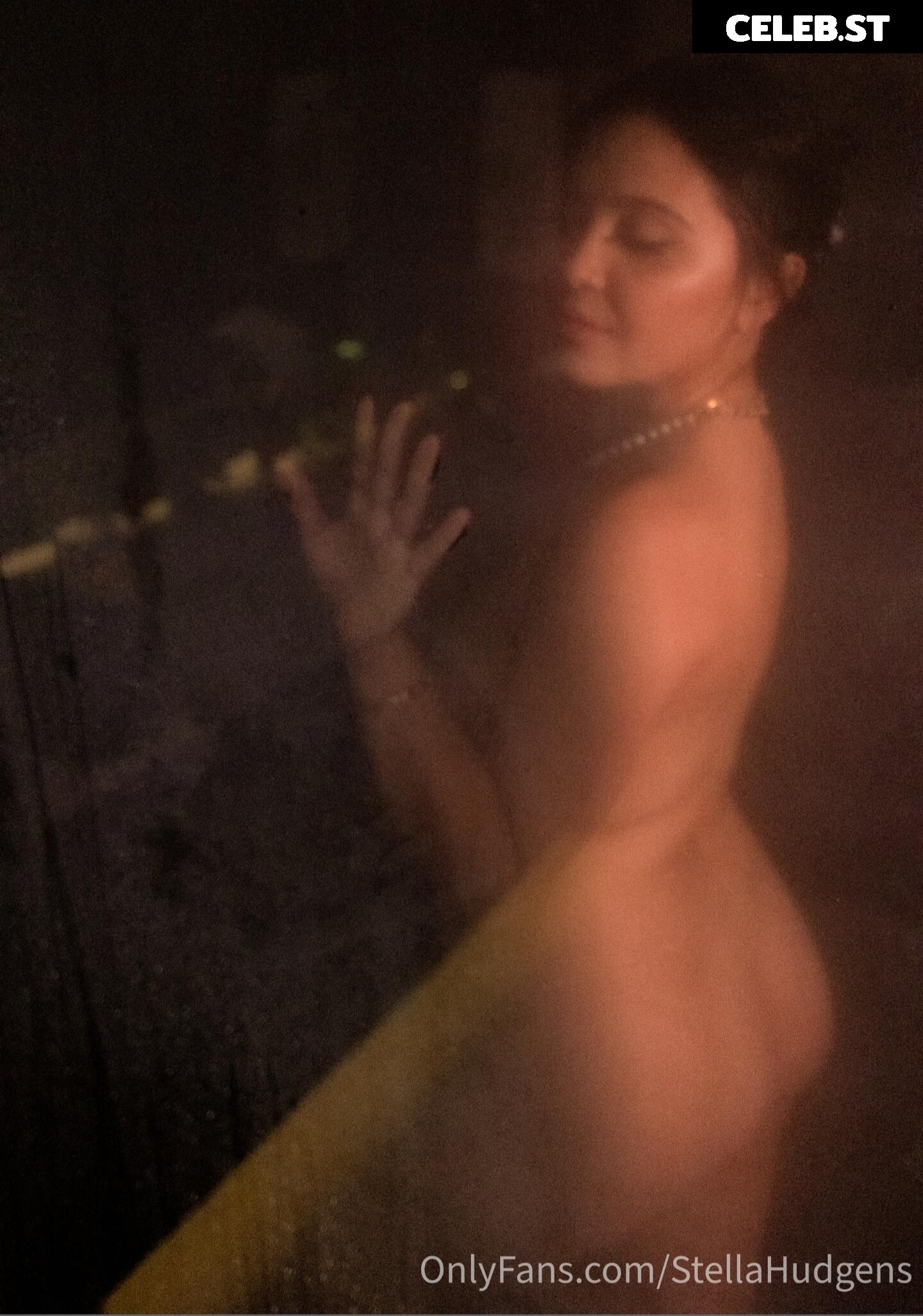 Stella Hudgens Image 2262197