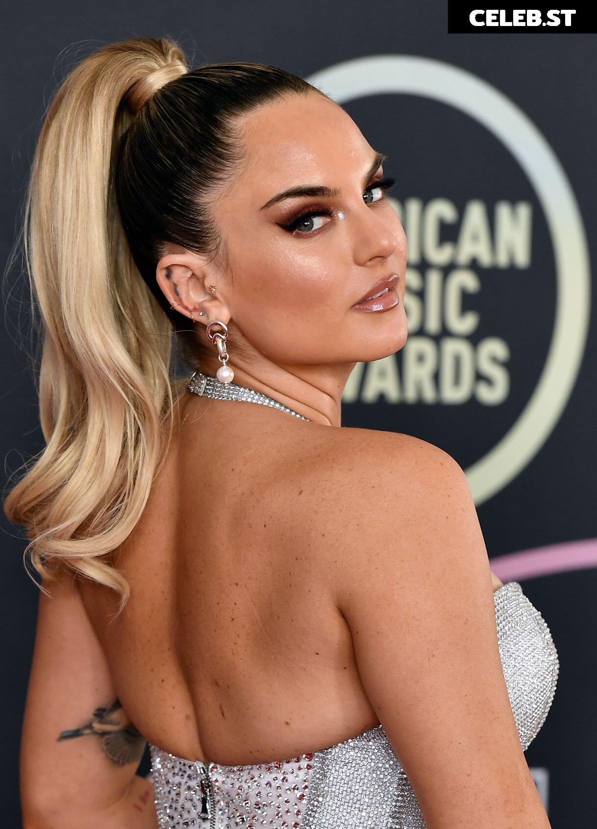 Jojo Levesque Image 22698946