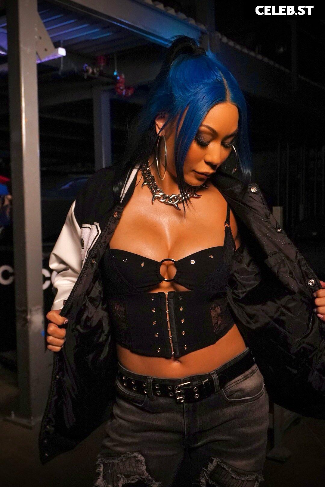 Mia Yim Image 22698167