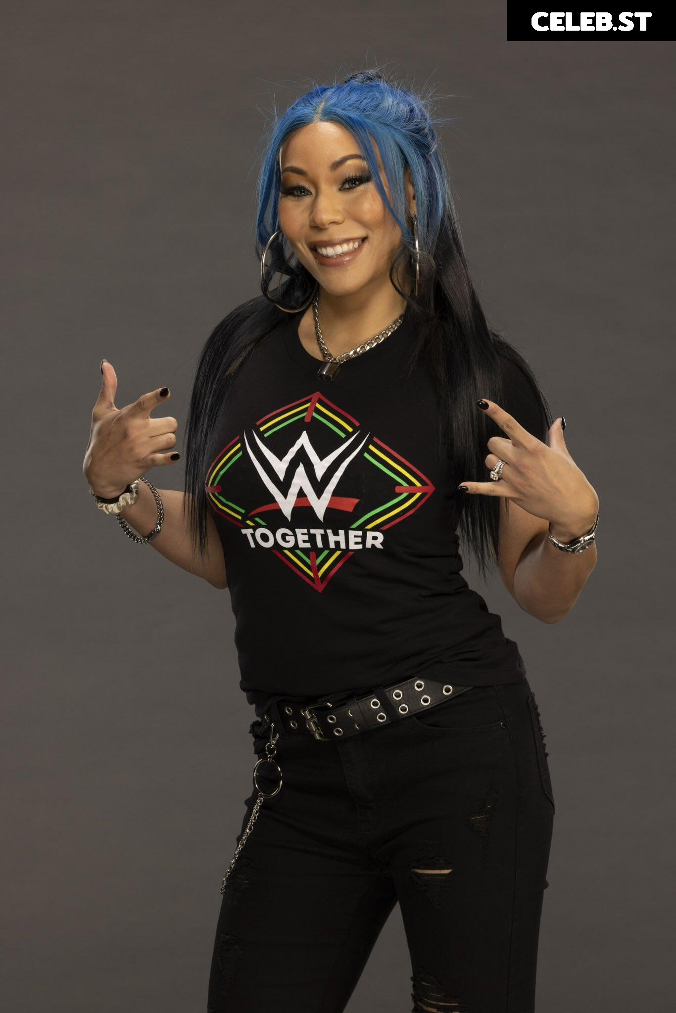 Mia Yim Image 22698155