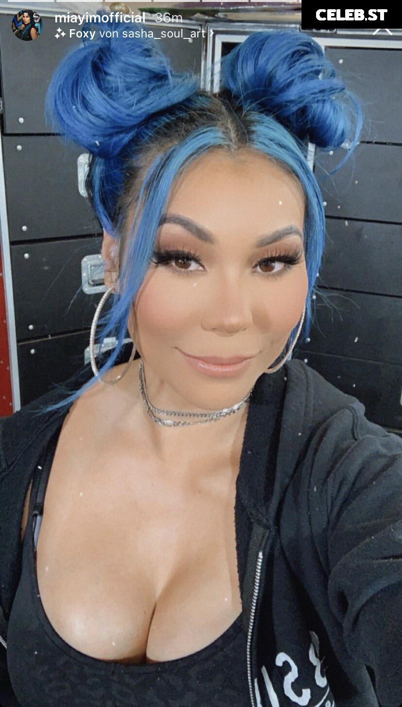 Mia Yim Image 22698097