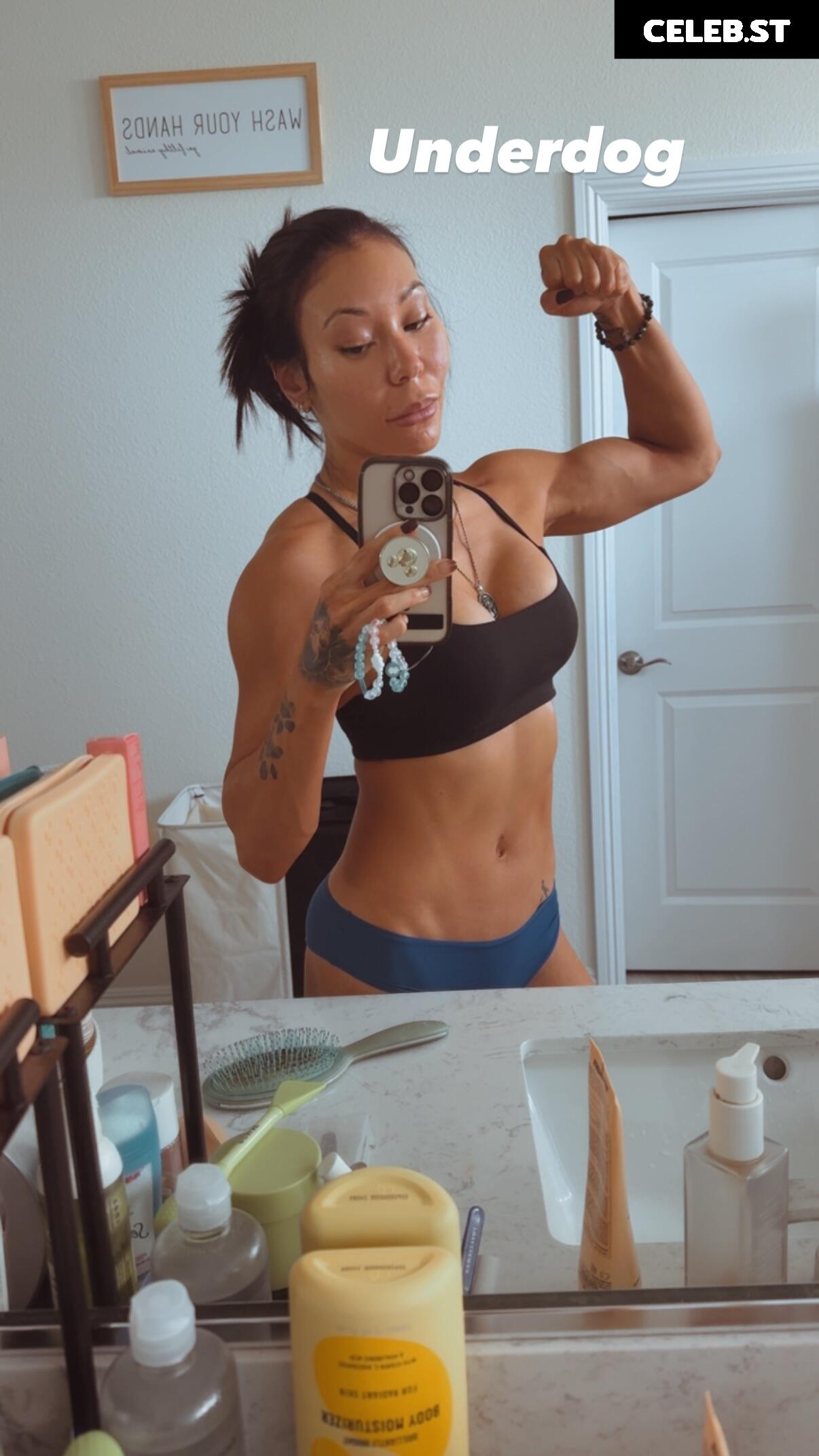 Mia Yim Image 22698315