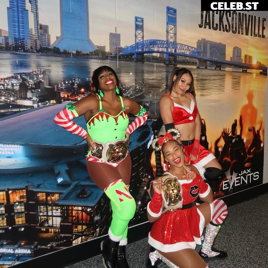 Mia Yim Image 22698220