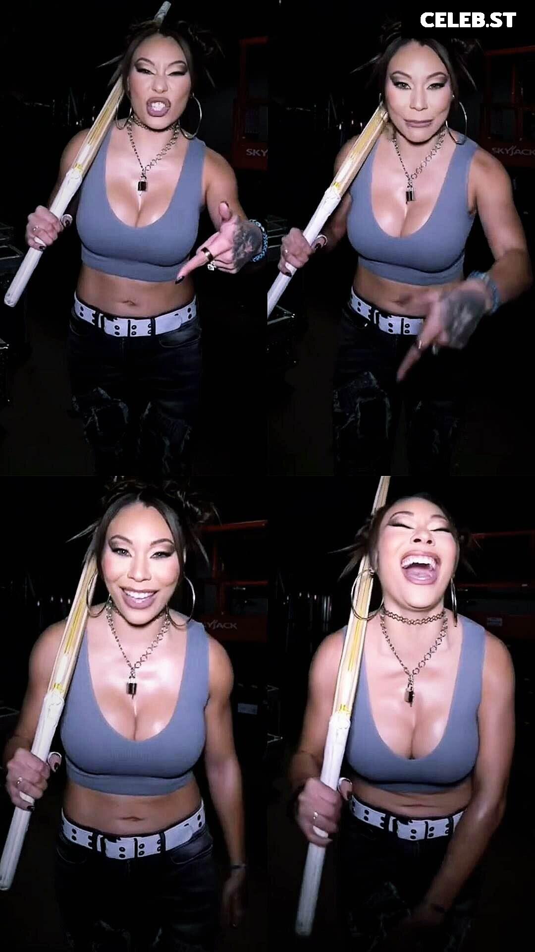 Mia Yim Image 22698249