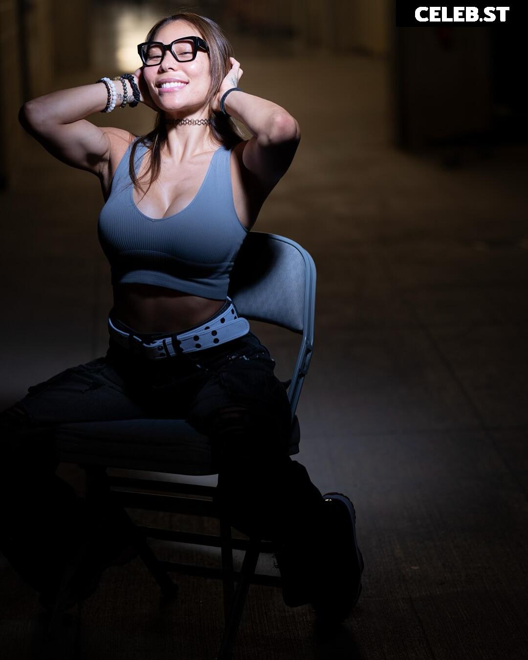 Mia Yim Image 22698270