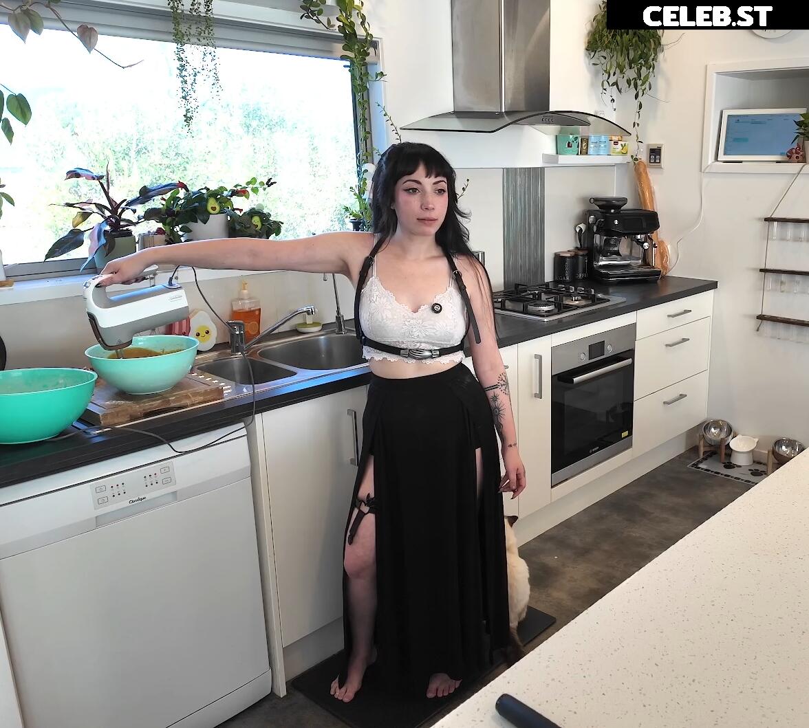 Layna lazar Image 22694057