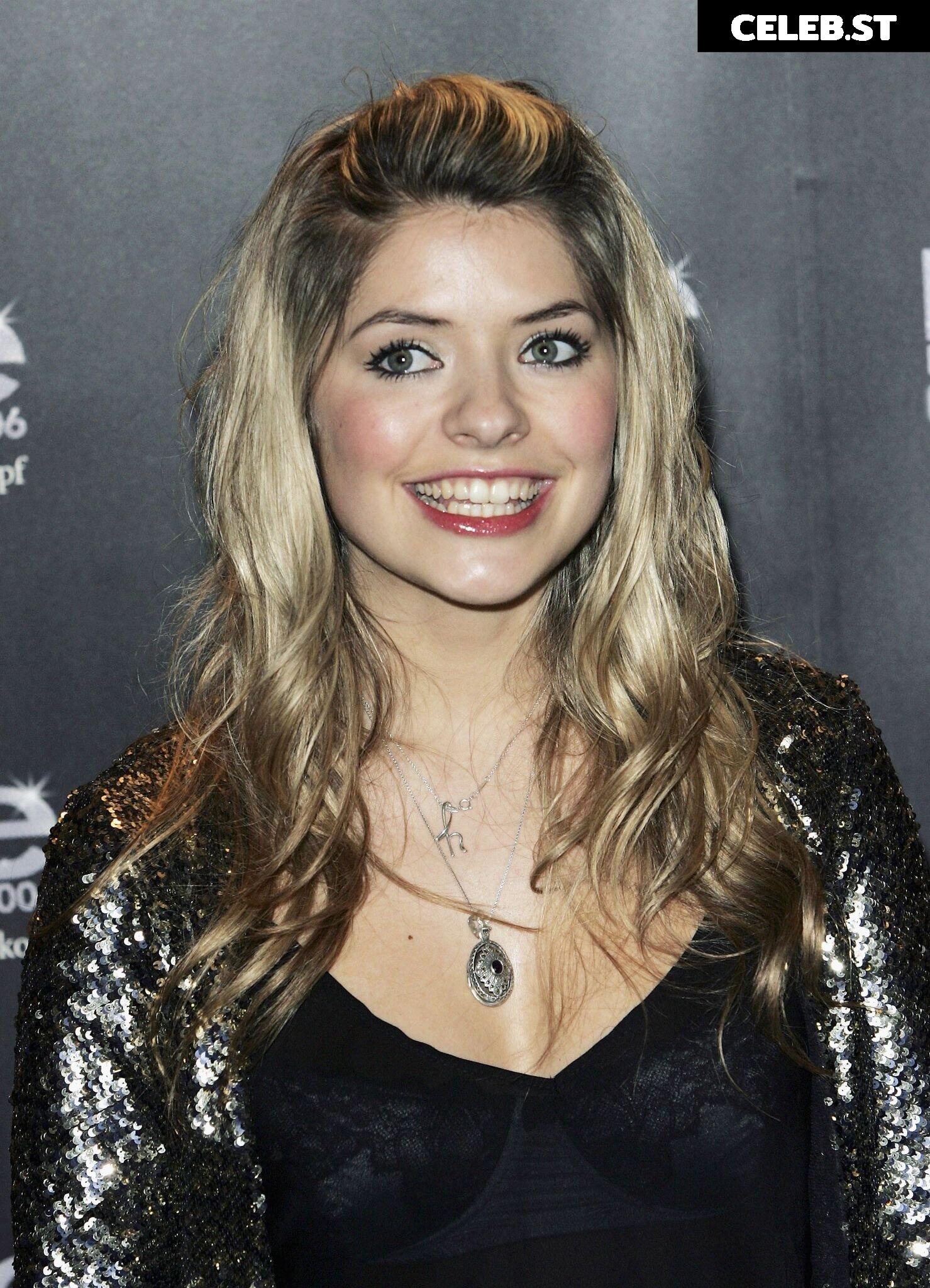 Holly Willoughby Image 22697640