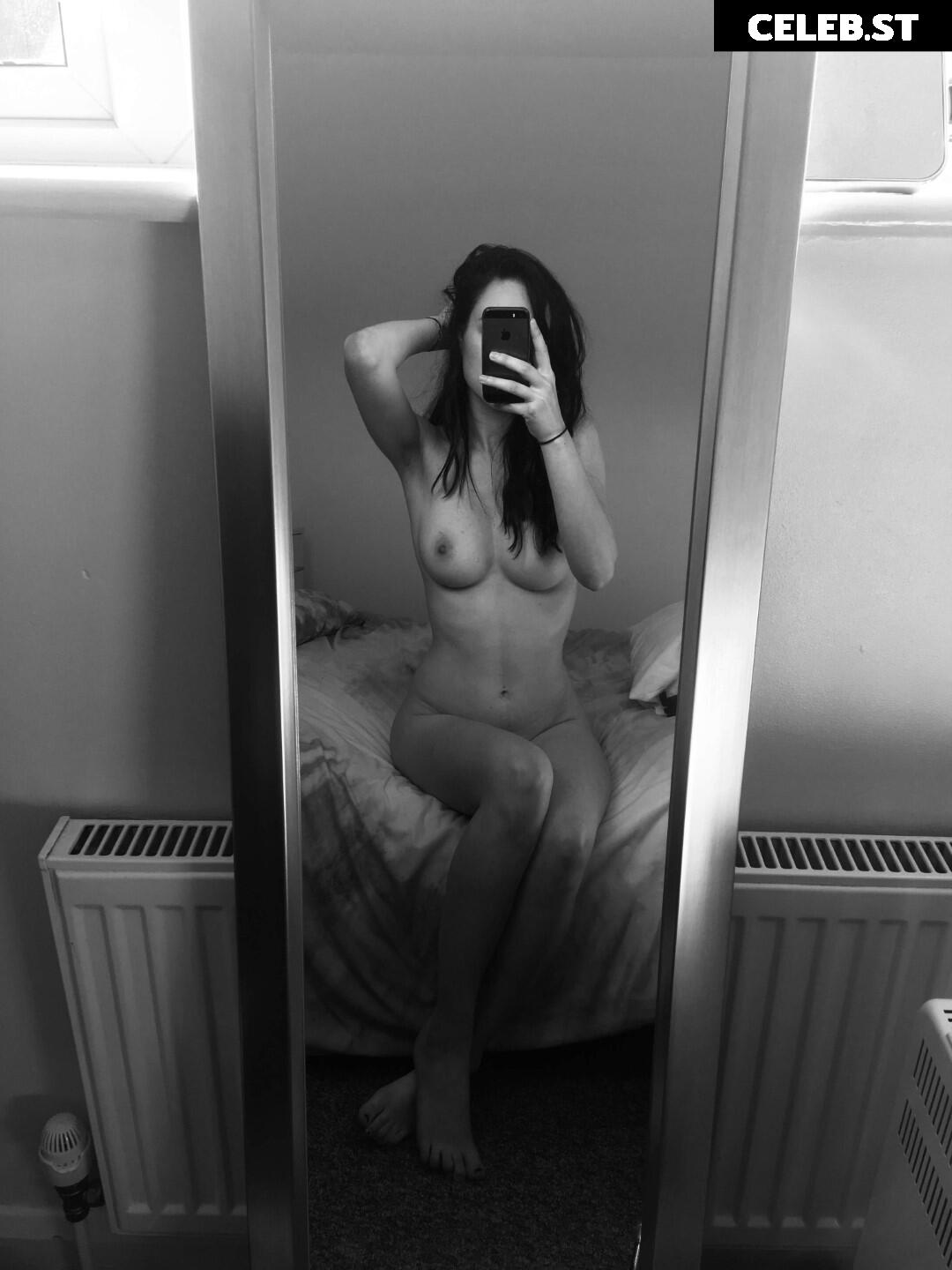 Kirsty Everdeen / kirstyeverdeen Image 22691587