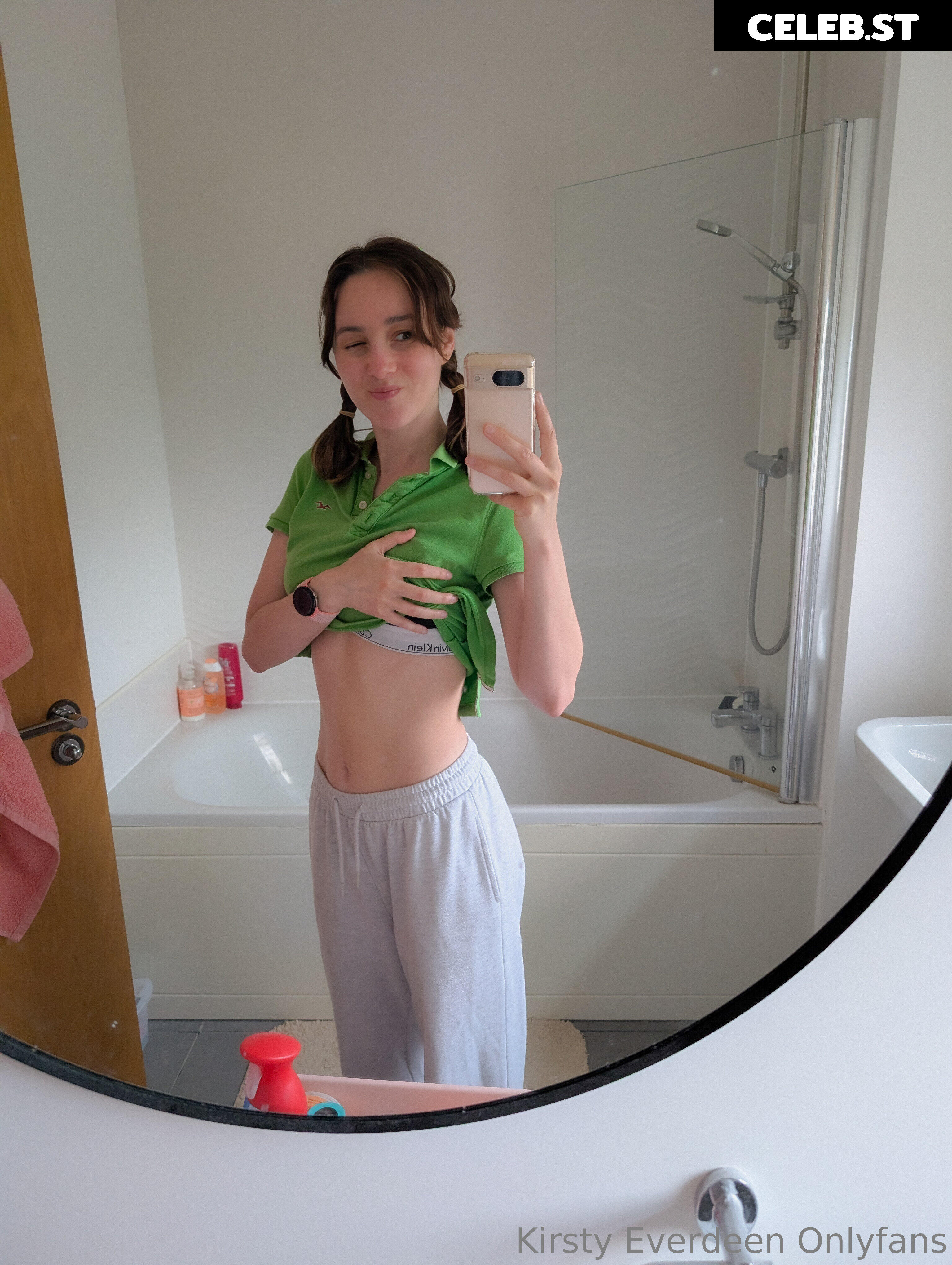 Kirsty Everdeen / kirstyeverdeen Image 22691788