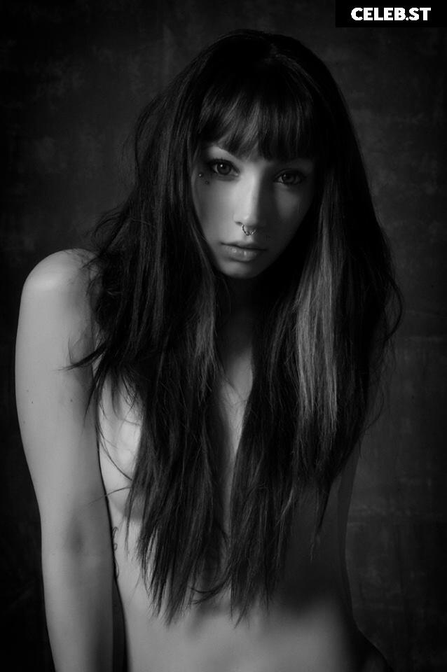 Layna lazar Image 22693955