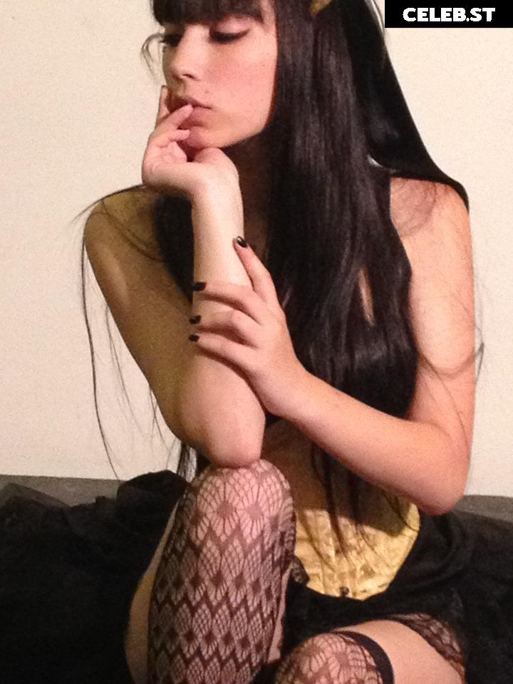 Layna lazar Image 22693958