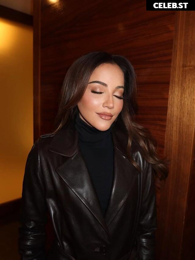 Kay Adams Image 22699842