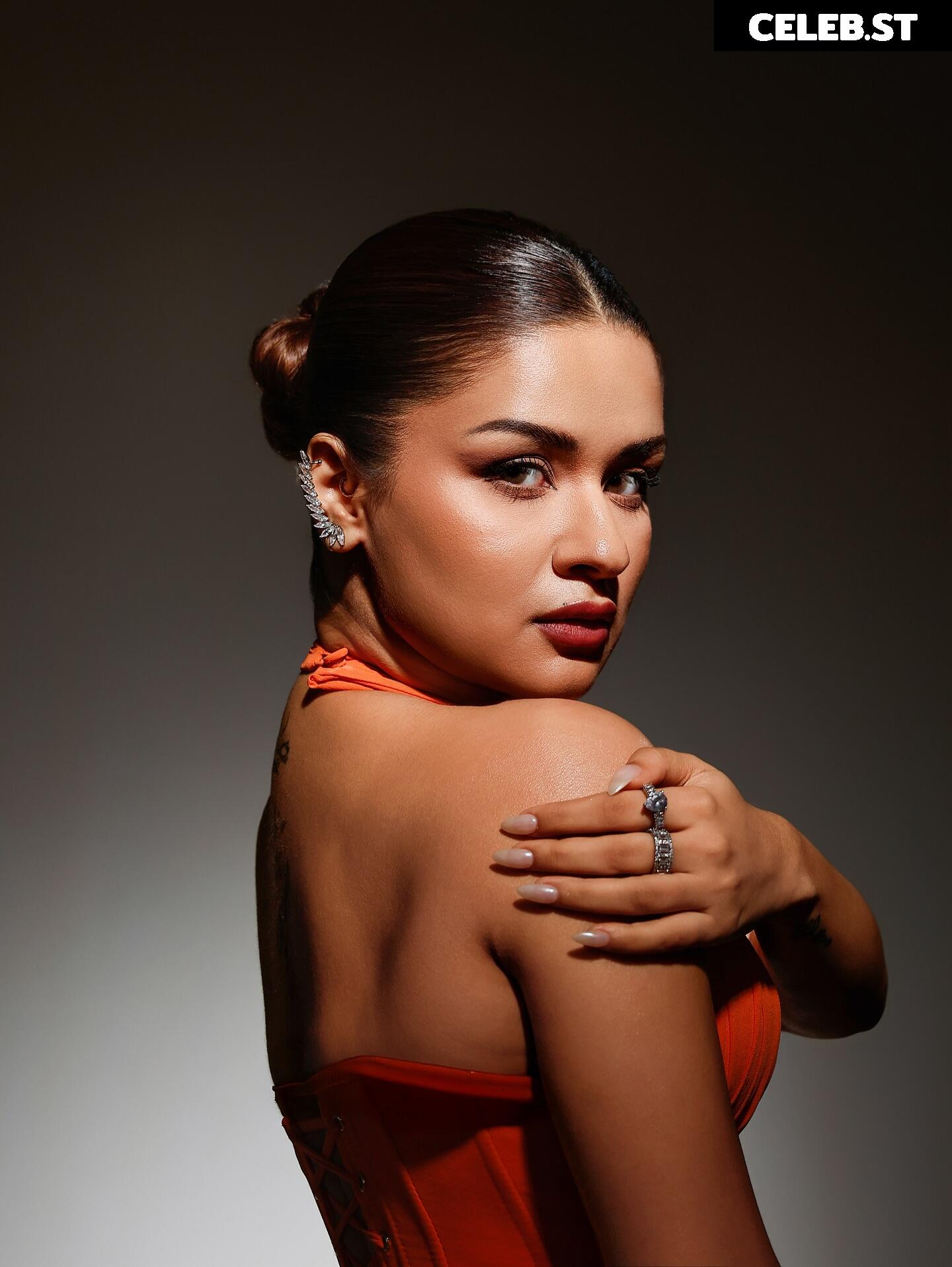 Avneet Kaur Image 22699538