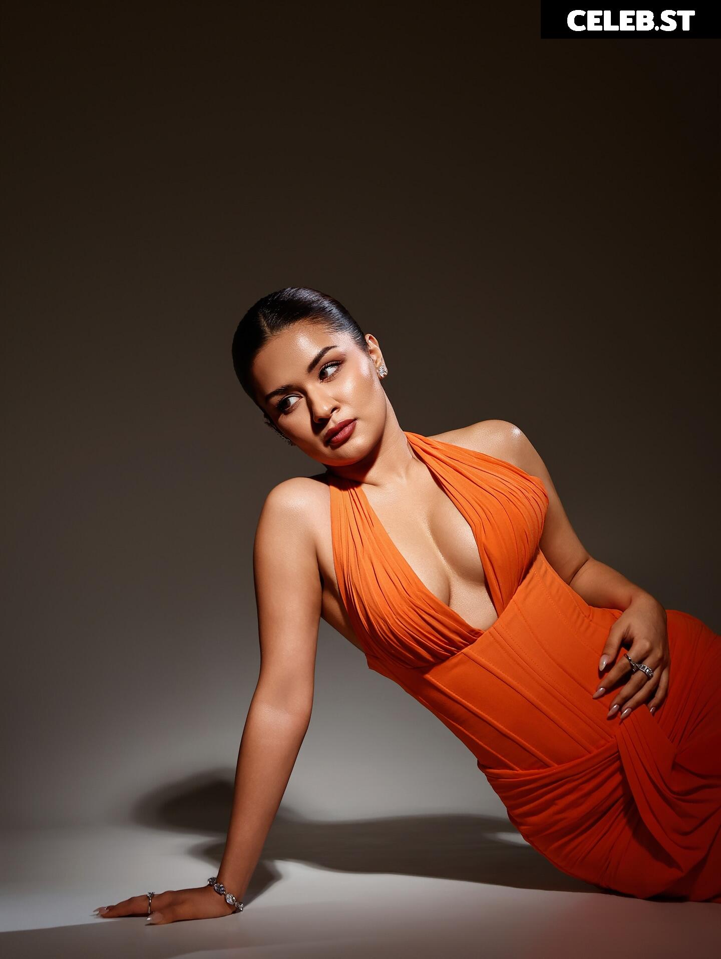 Avneet Kaur Image 22699556