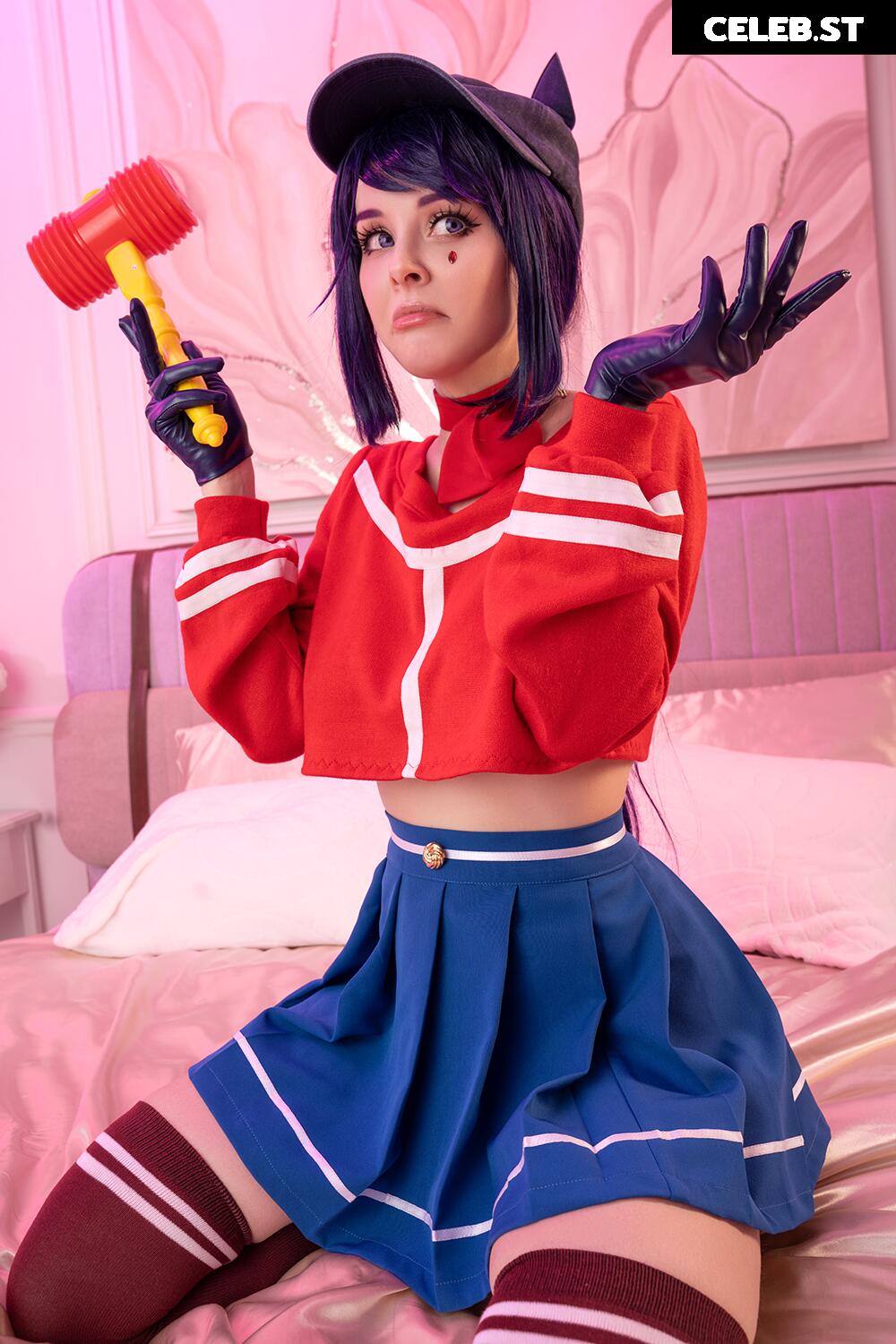 Helly Von Valentine / Disharmonica (Social media content thread) Image 22687132