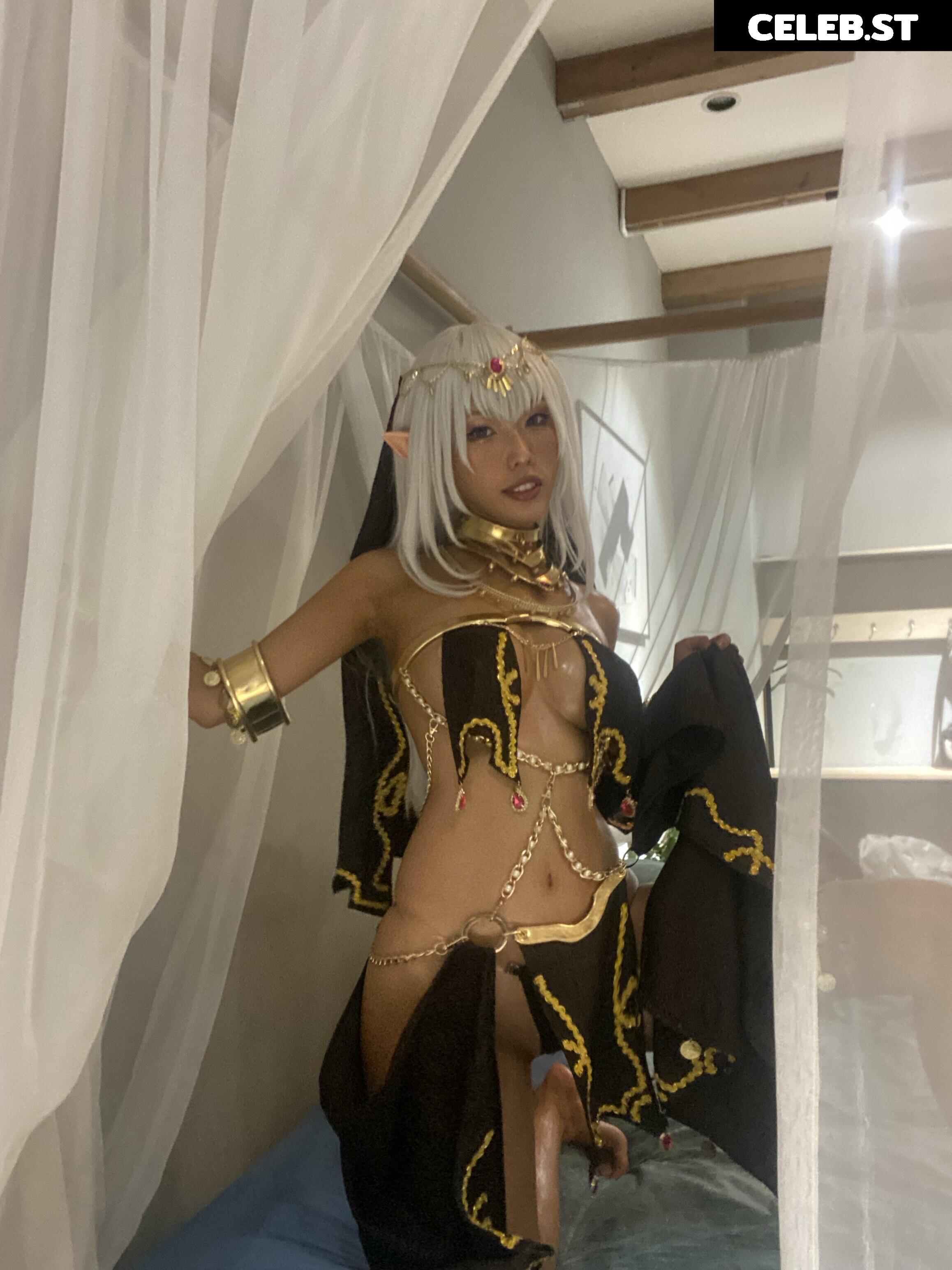 elizamiaomiao72 / eliza喵喵 Image 22682081