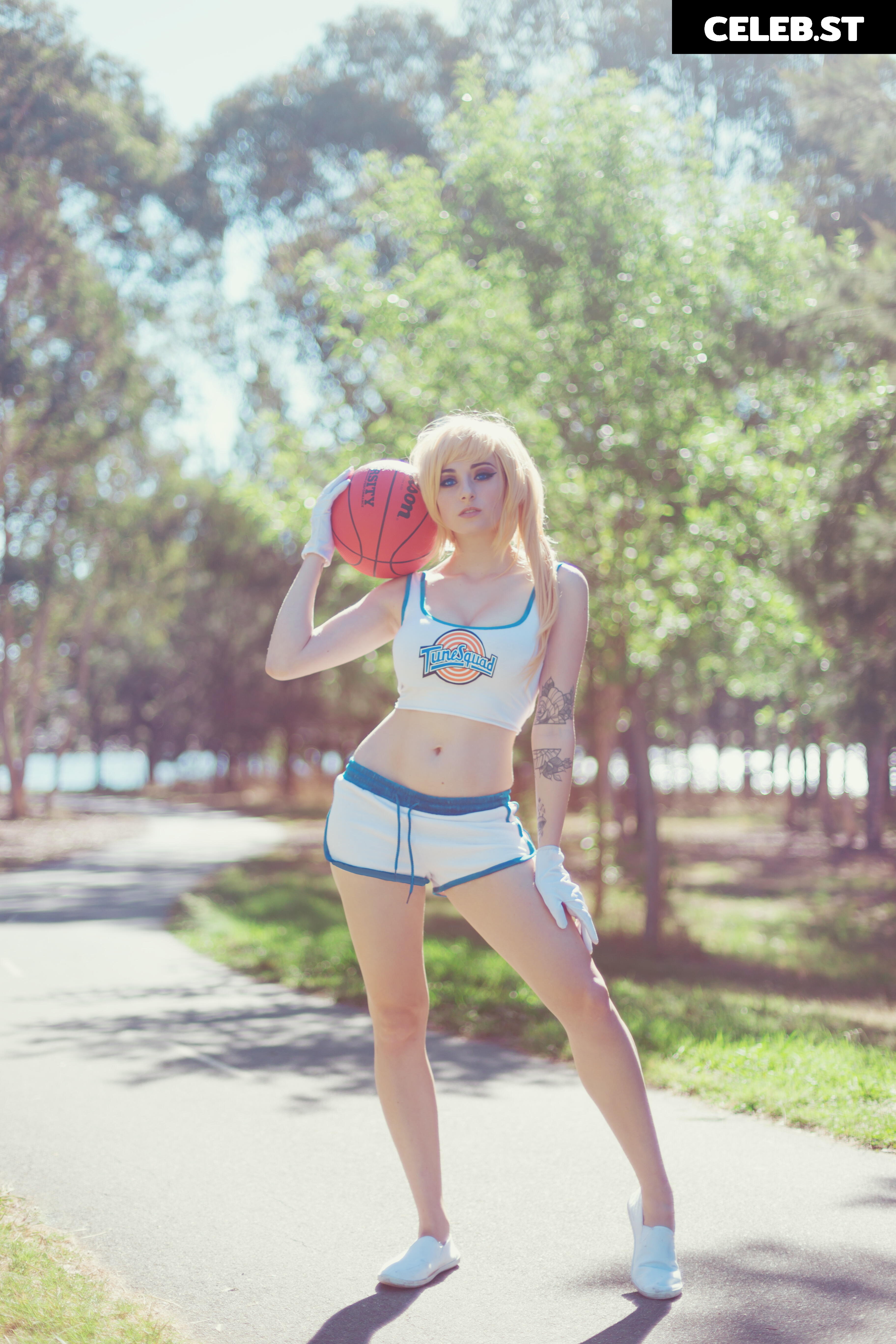 Kayla Erin Image 2252838