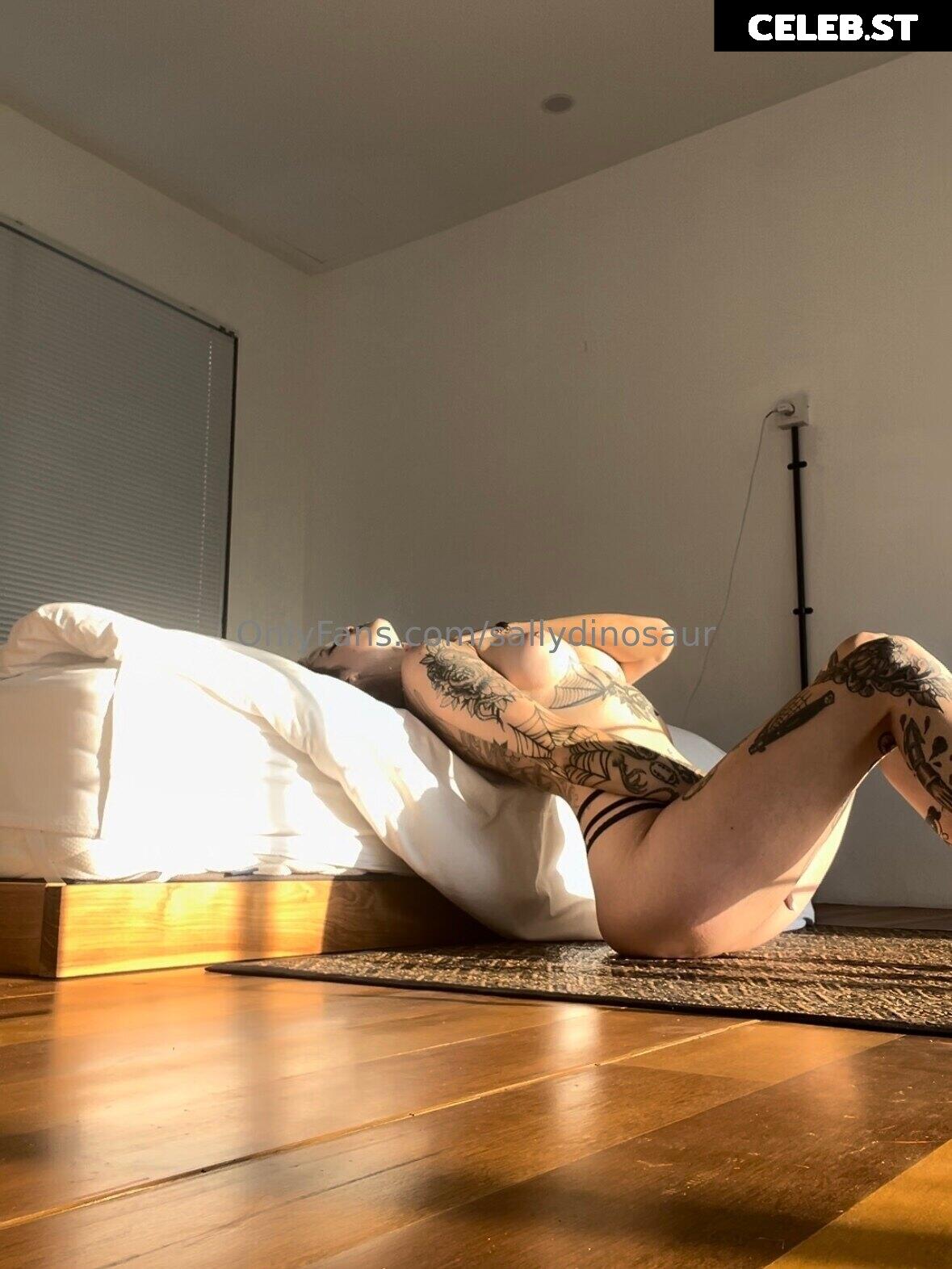 Sallydinosaur Image 2241708