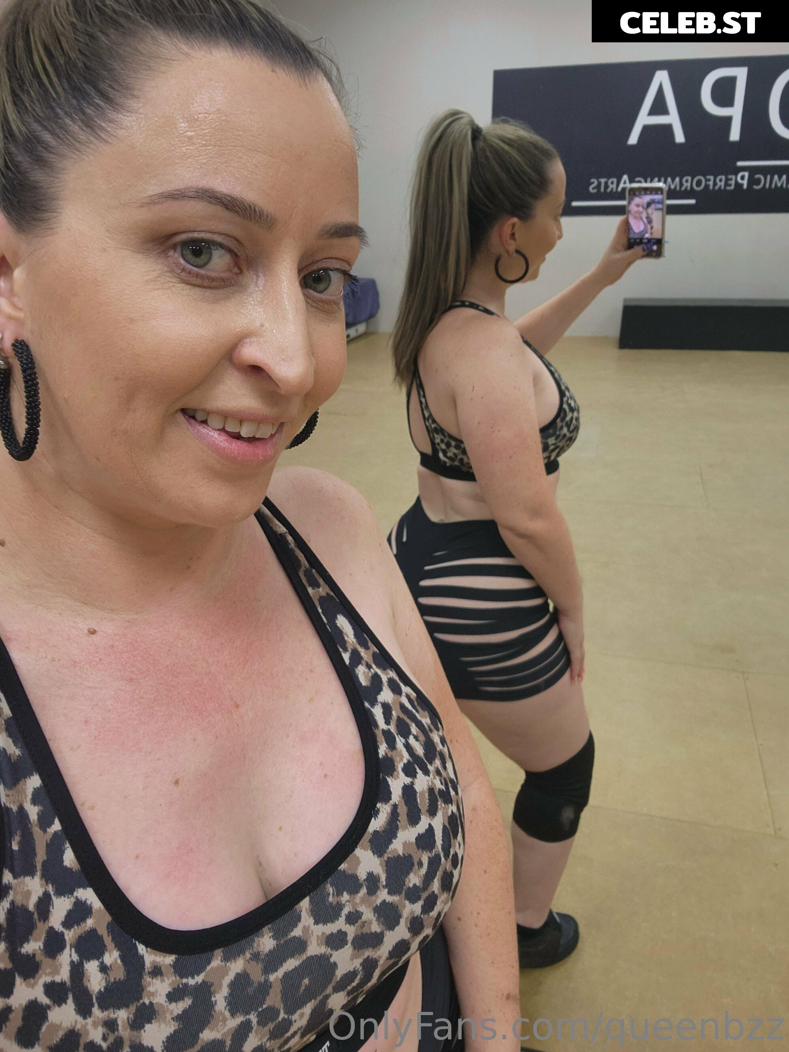 queenbzz Image 22409599