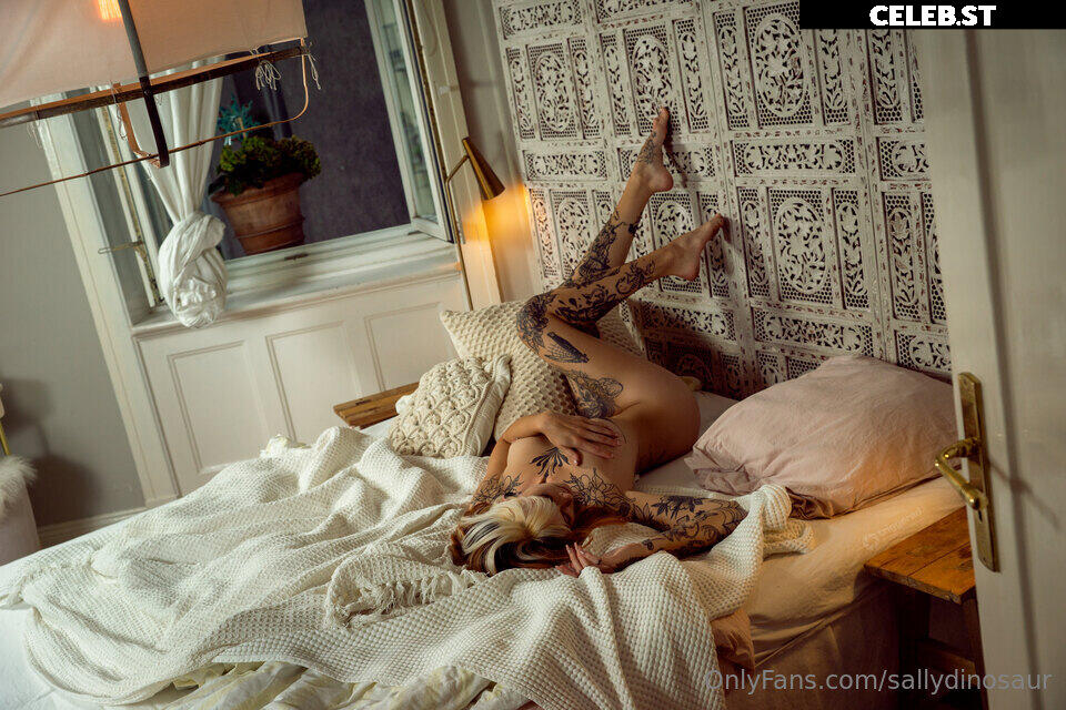 Sallydinosaur Image 2222281