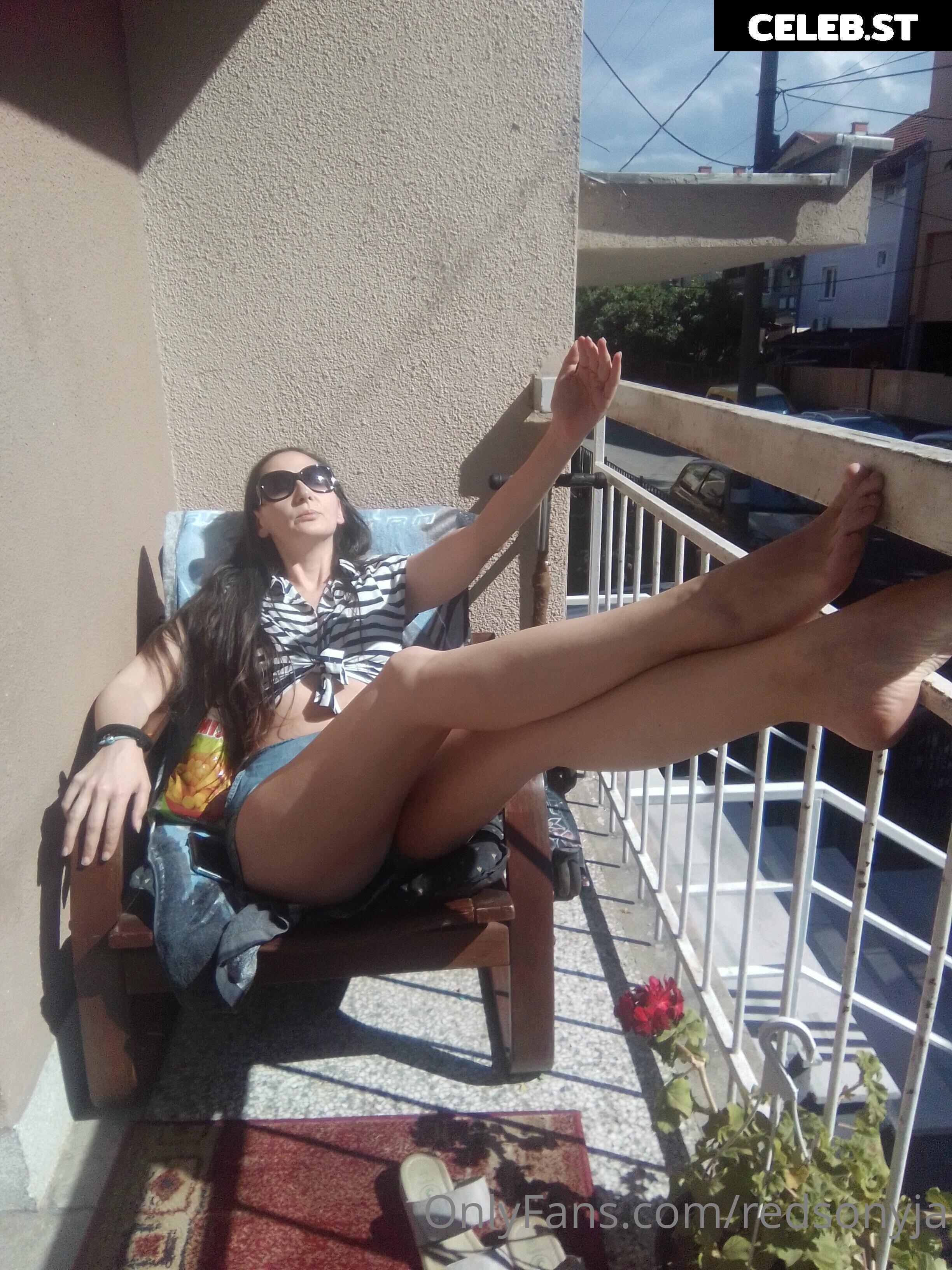 redsonyja-dominatrix Image 22230917