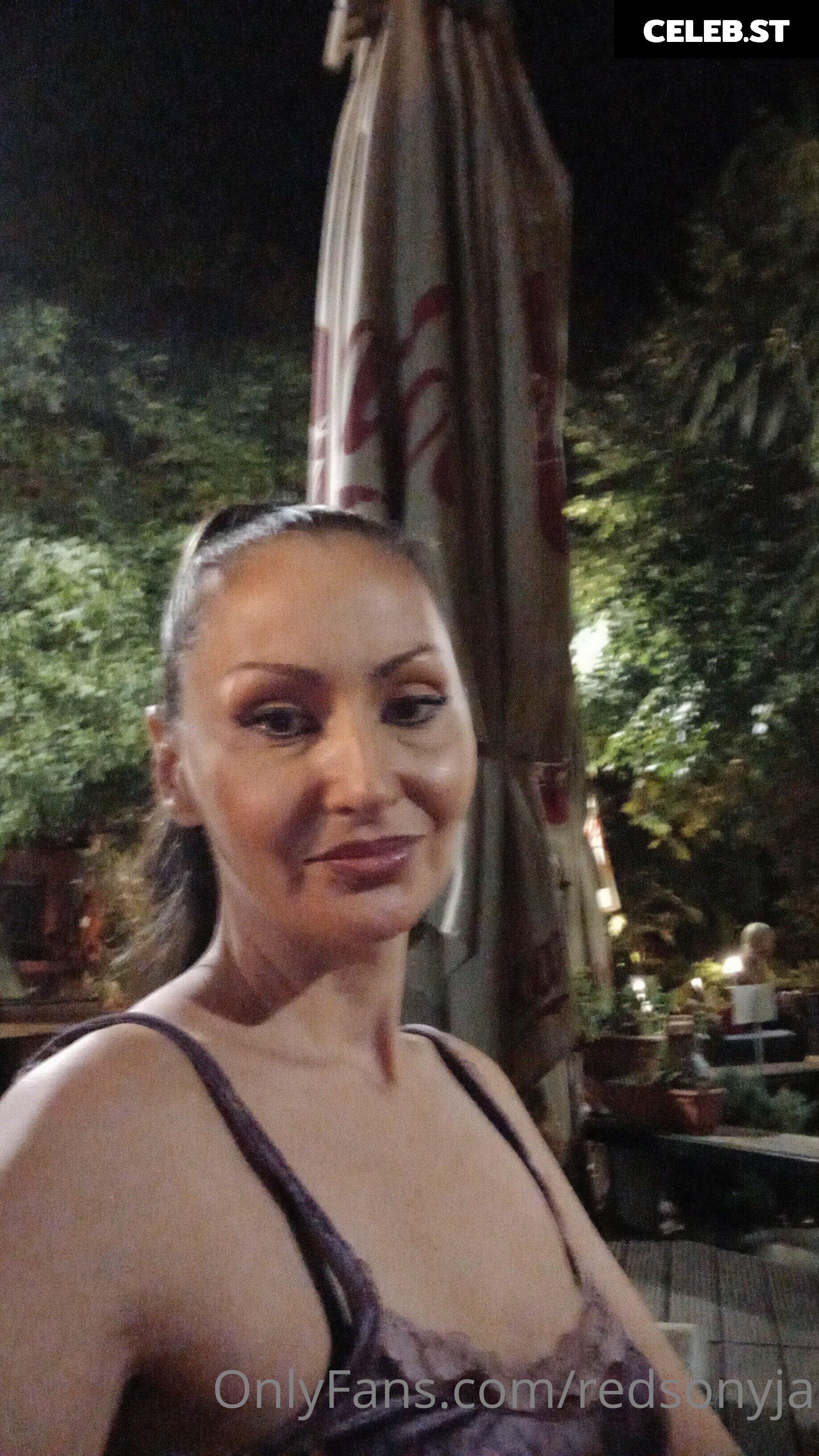 redsonyja-dominatrix Image 22230668