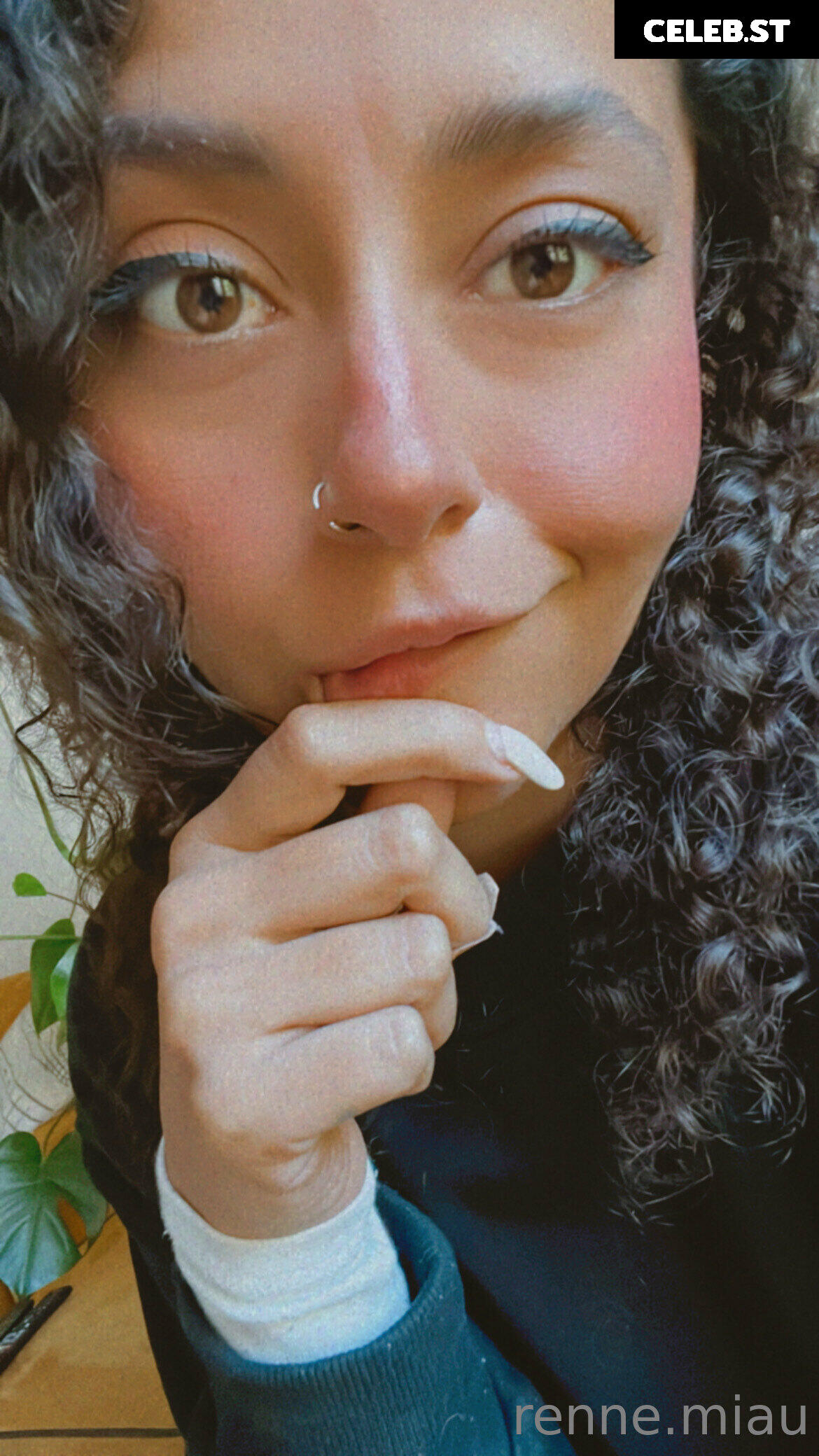 renne.miau Image 22203662