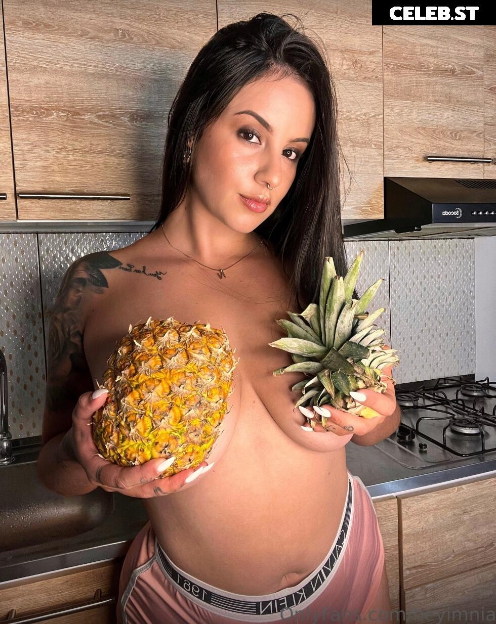 Nia Gonzalez Image 2229357