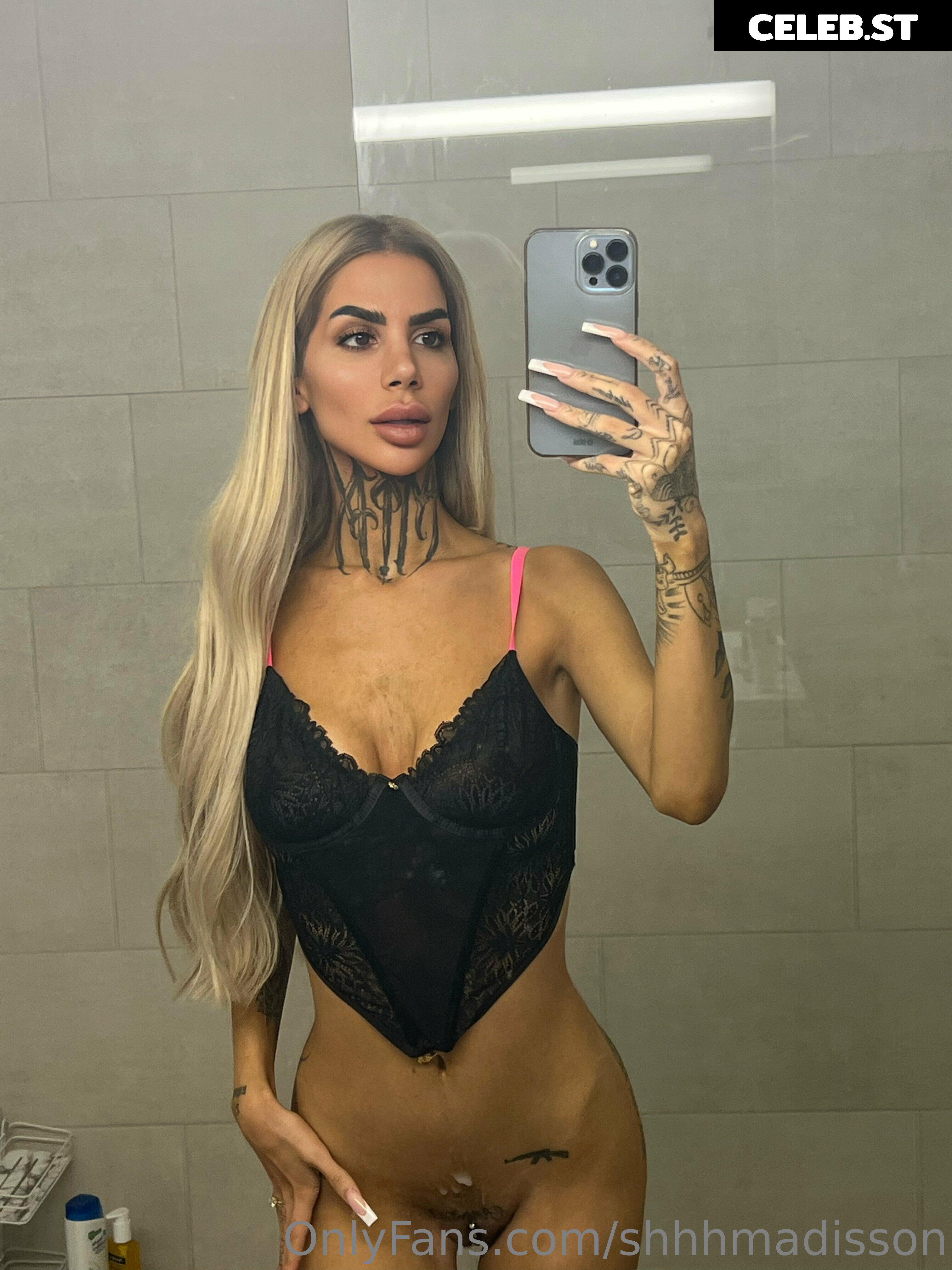 Mia Madisson Image 2213593