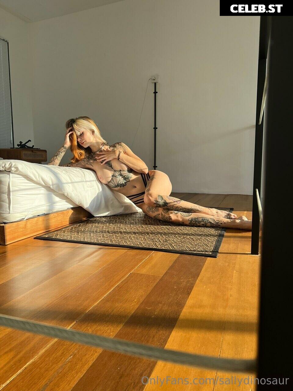 Sallydinosaur Image 2204544