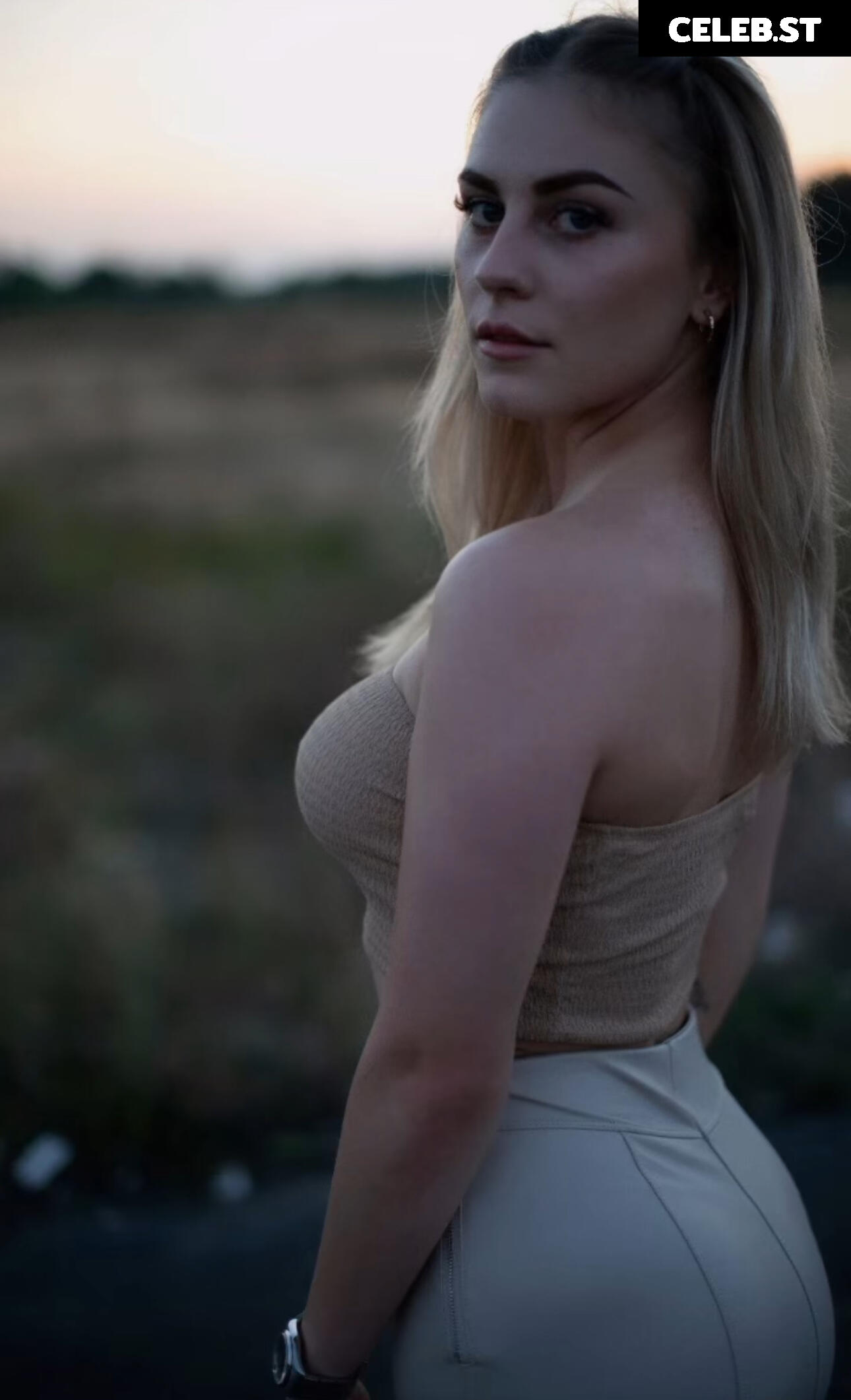 Nele.6X9 Image 2208578