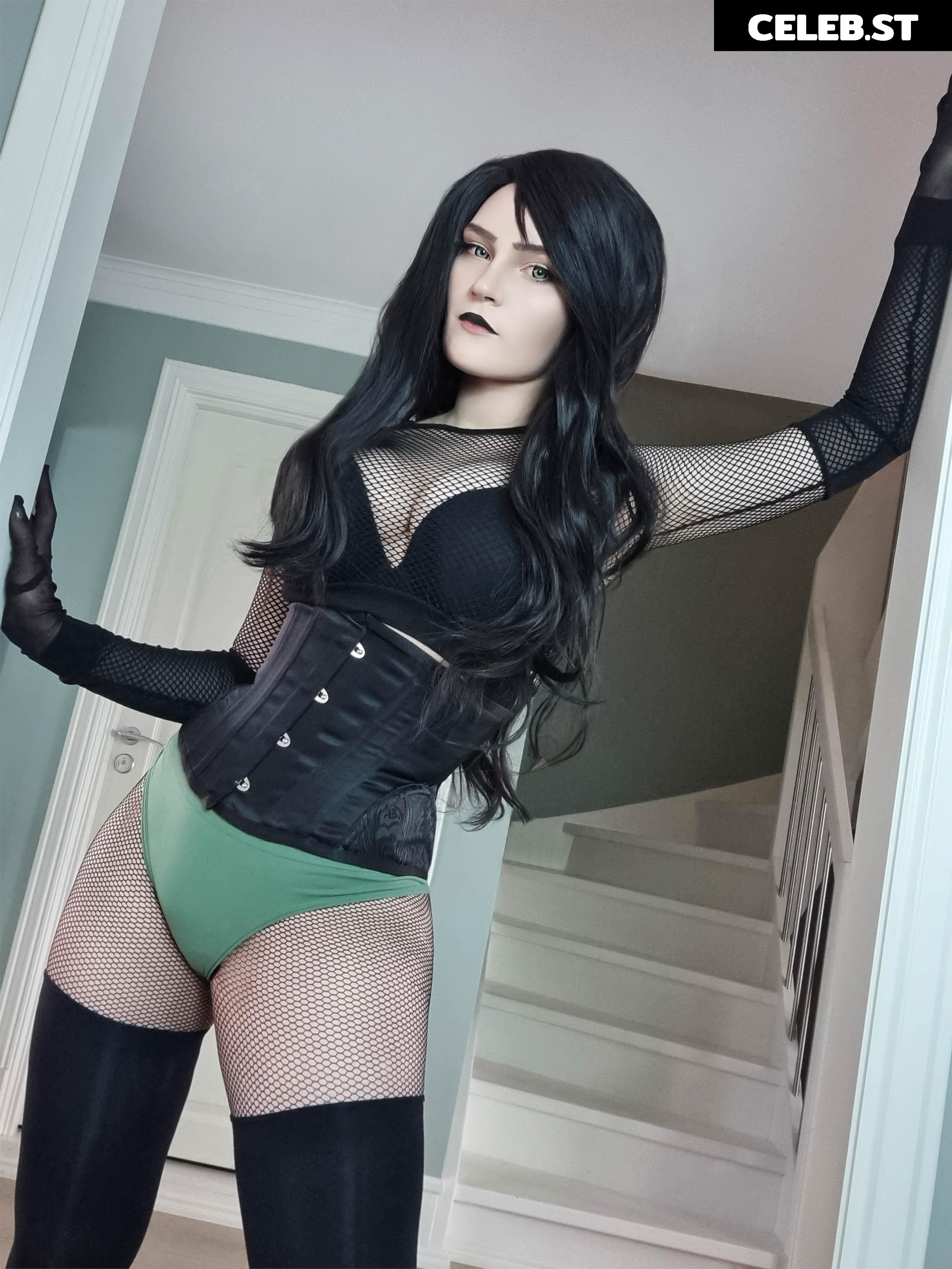 Whitespring Cosplay Image 23958941
