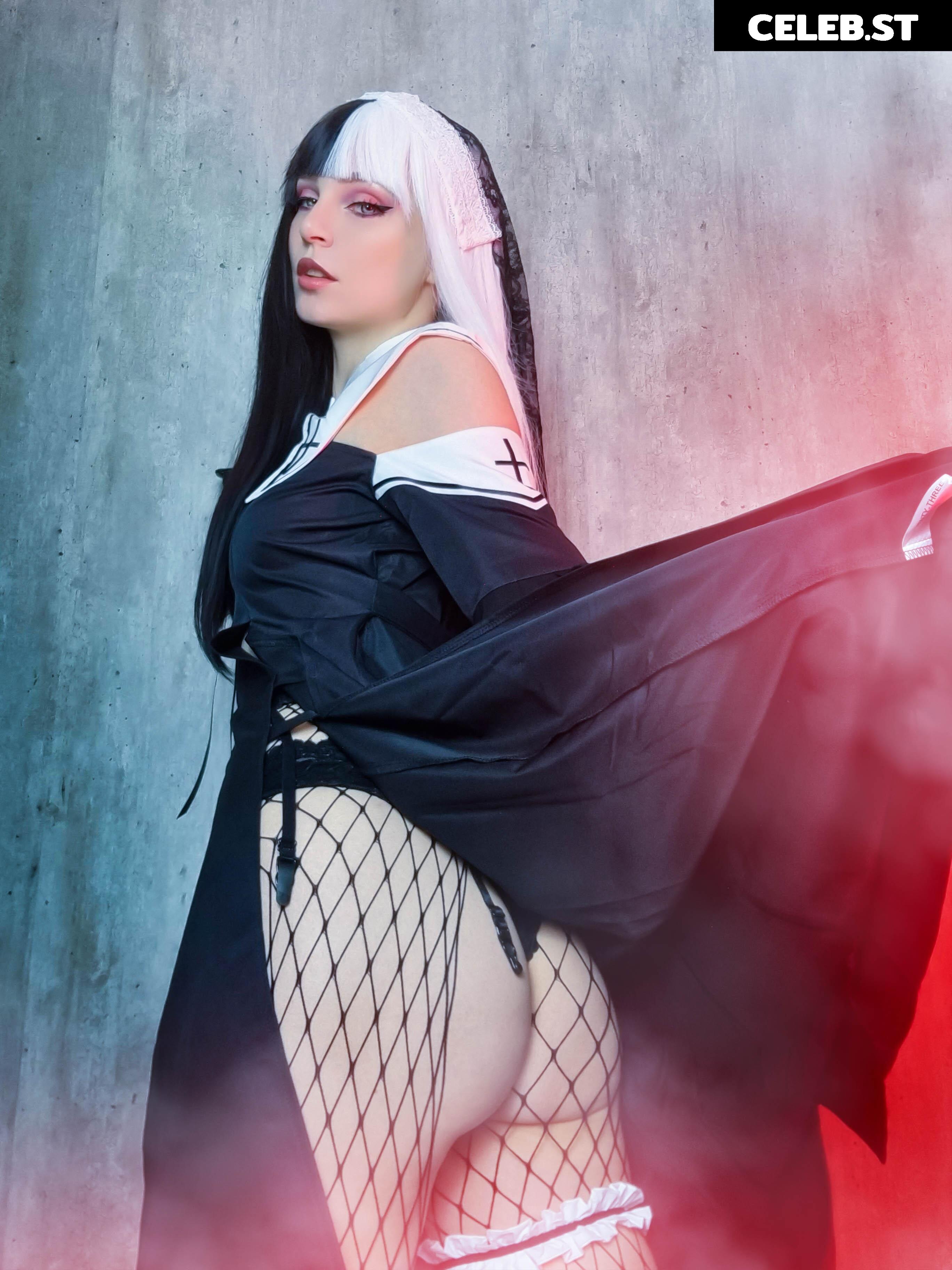 Whitespring Cosplay Image 23959091