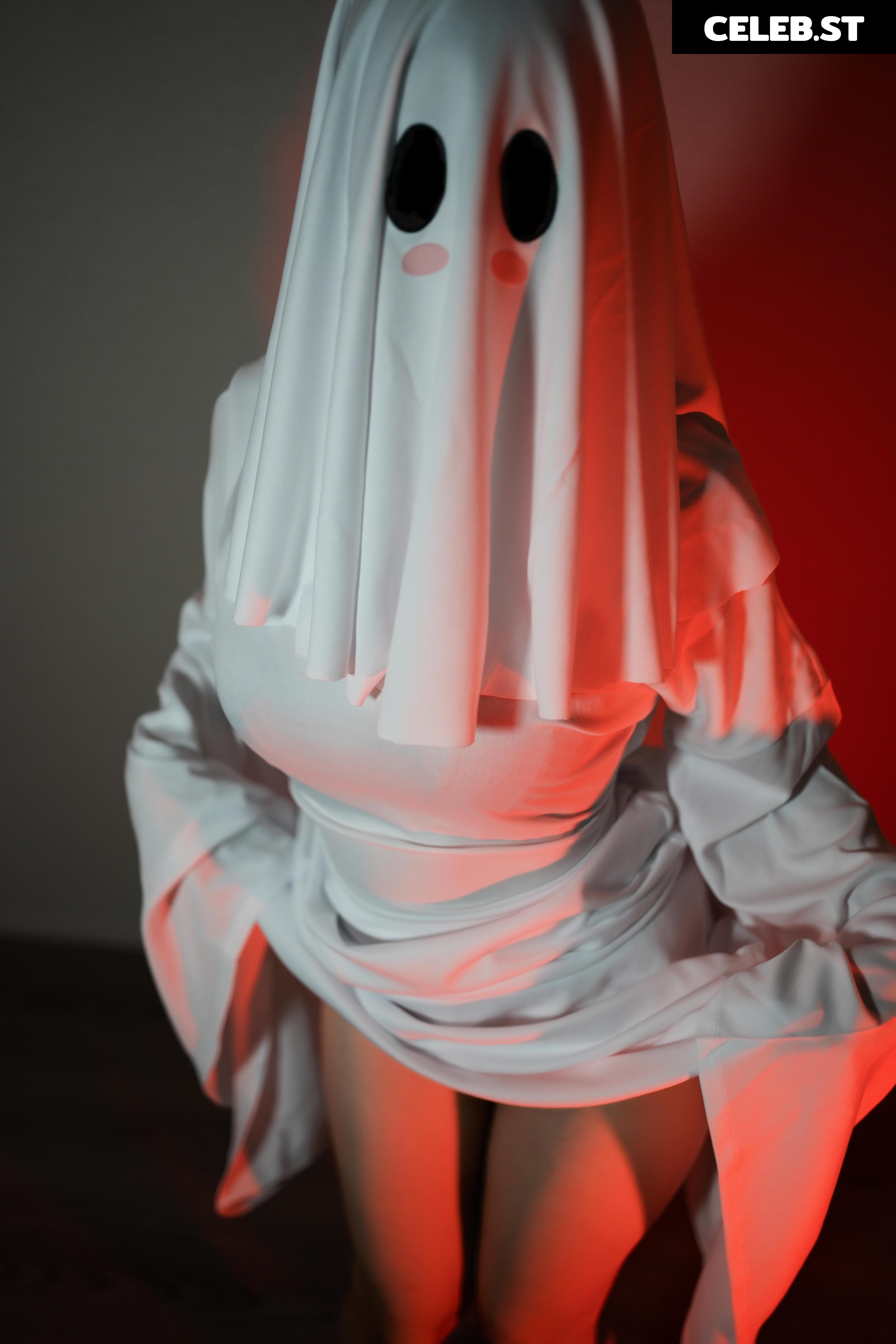Puutin_cos Image 23967555