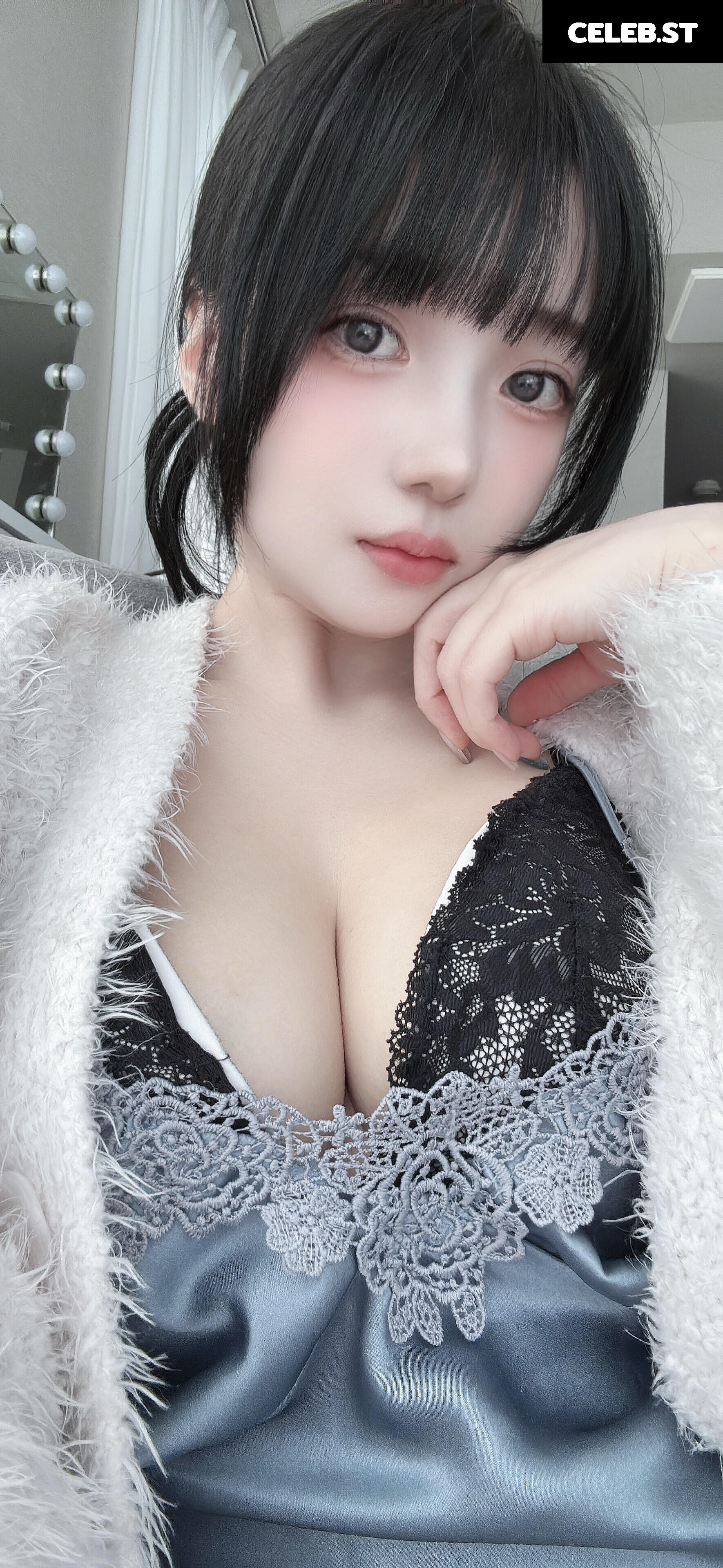 Puutin_cos Image 23967445
