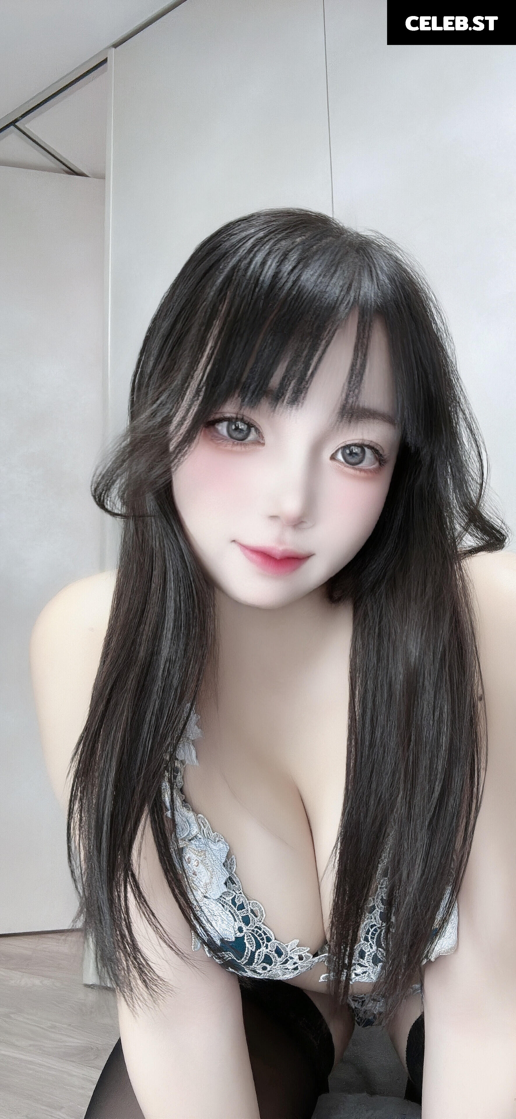 Puutin_cos Image 23967177