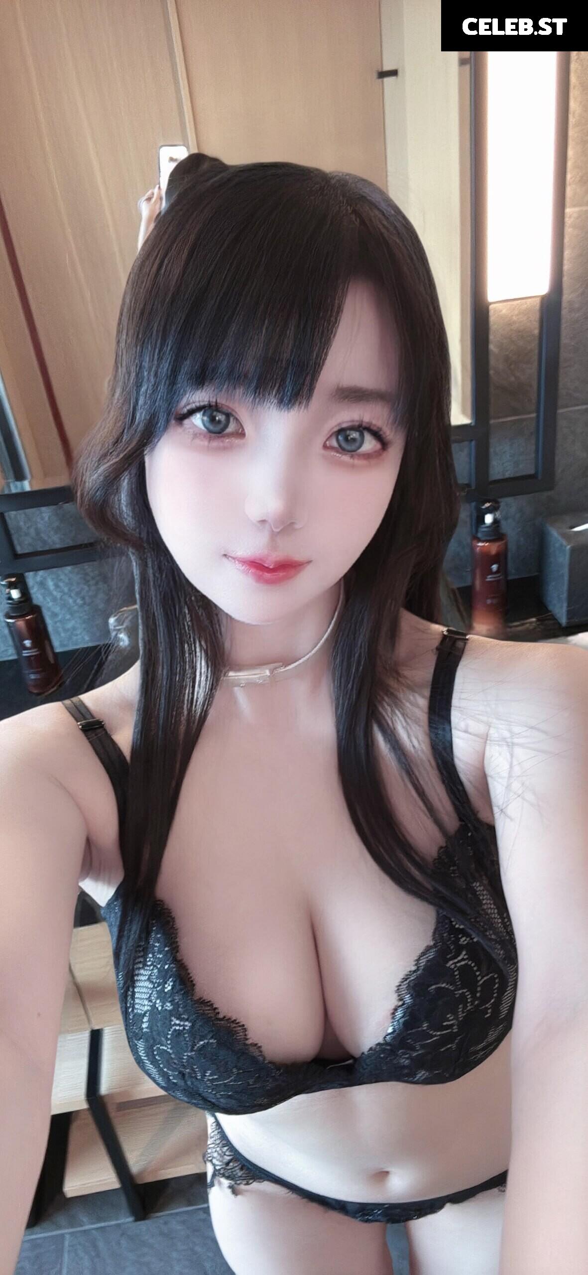 Puutin_cos Image 23967213