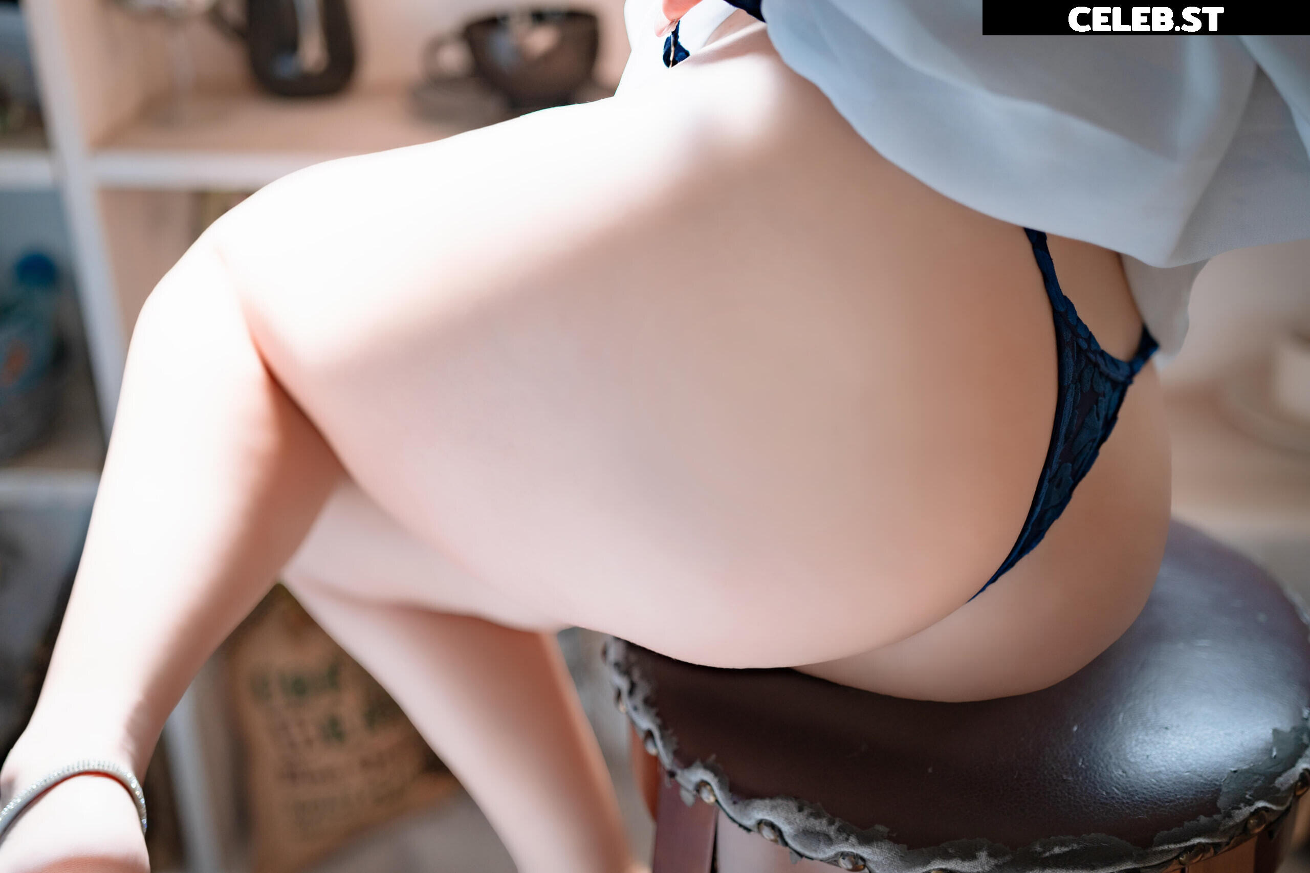 Puutin_cos Image 23967272