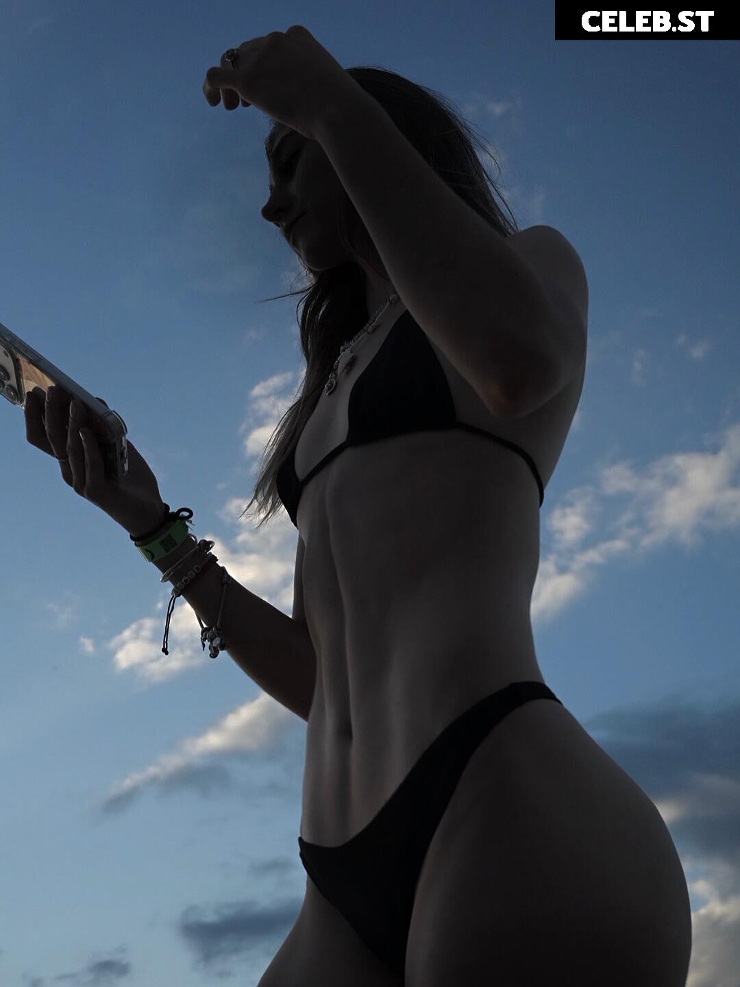 Tatiana Flores (Tati) NSFW Instagram Influencer Image 23970541