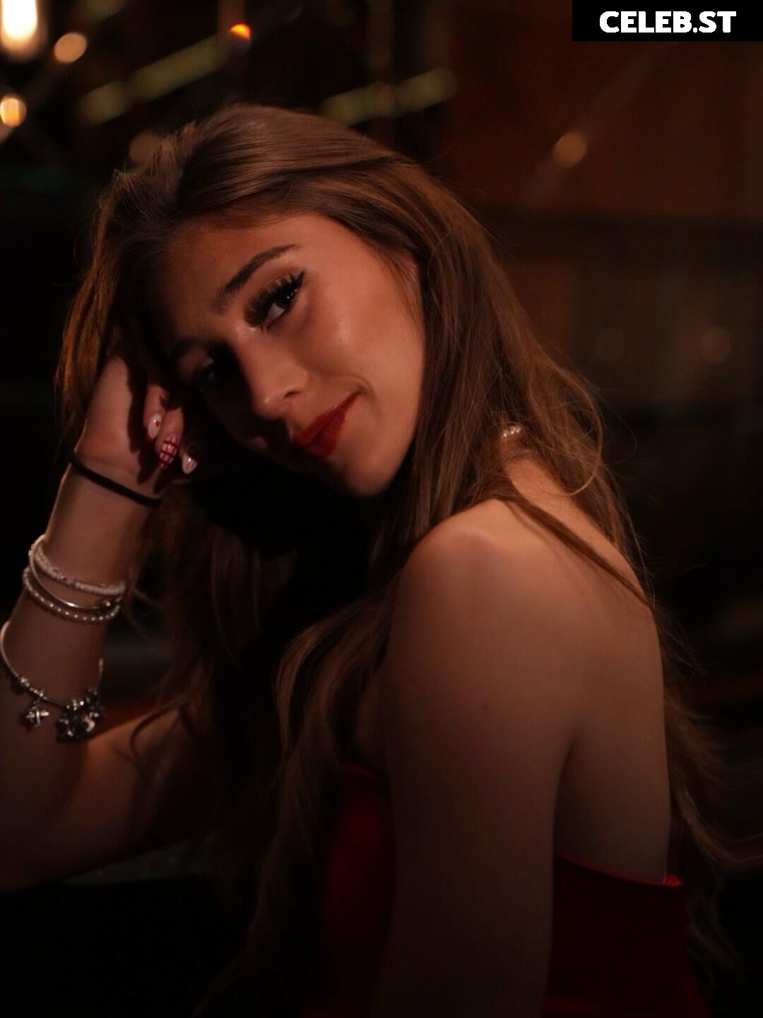 Tatiana Flores (Tati) NSFW Instagram Influencer Image 23970573