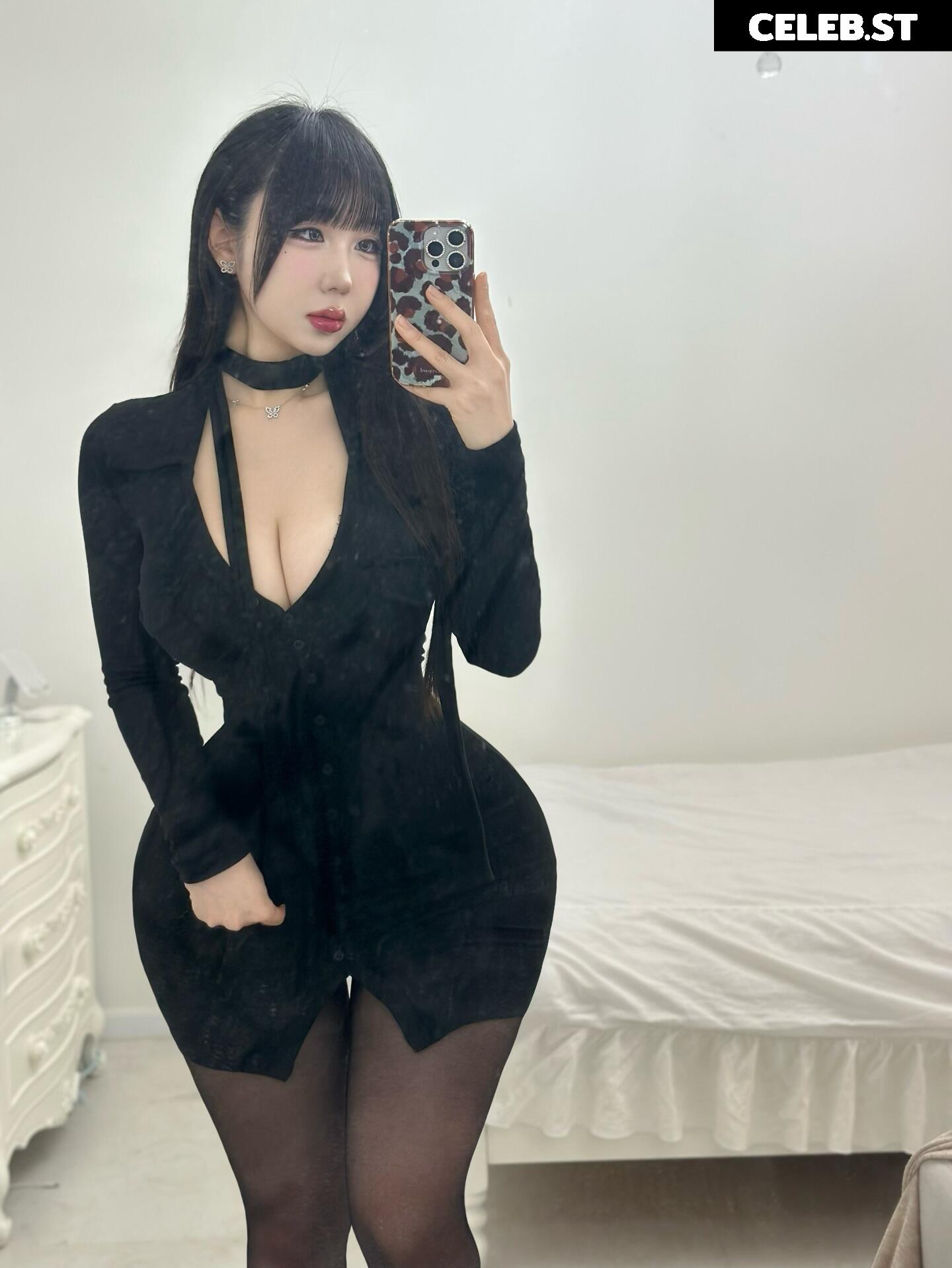 sxxseola 설아 Image 23972539