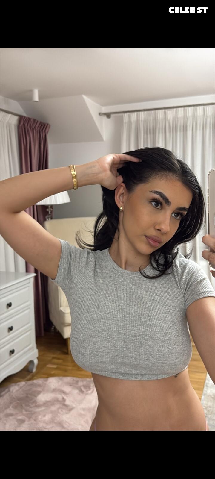 Sophie Rayne, @sophie_foxiee Image 23972617