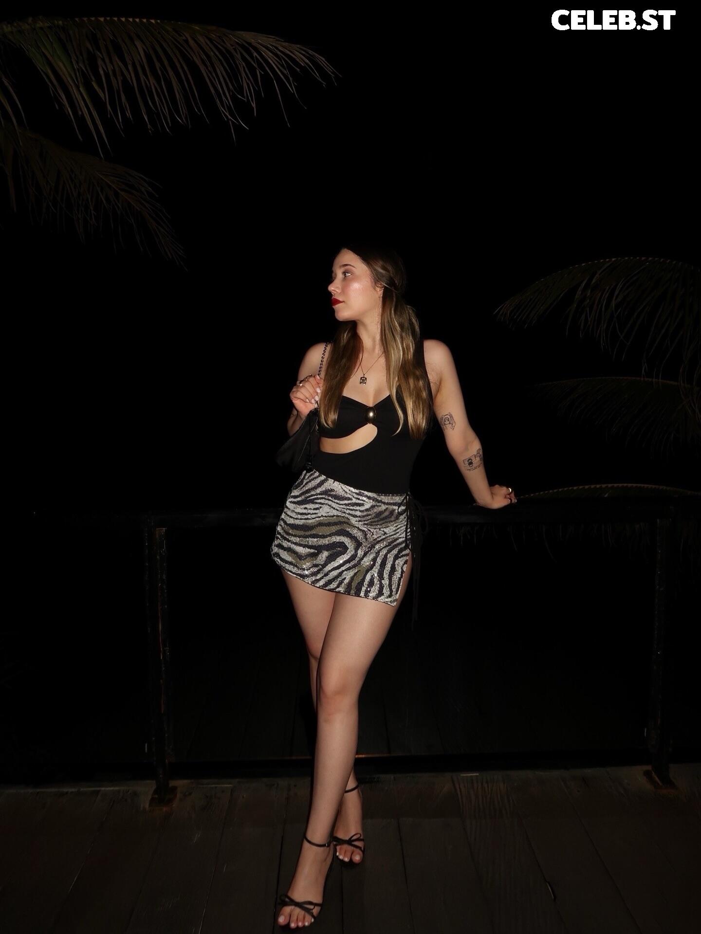 miafitz Image 23918491
