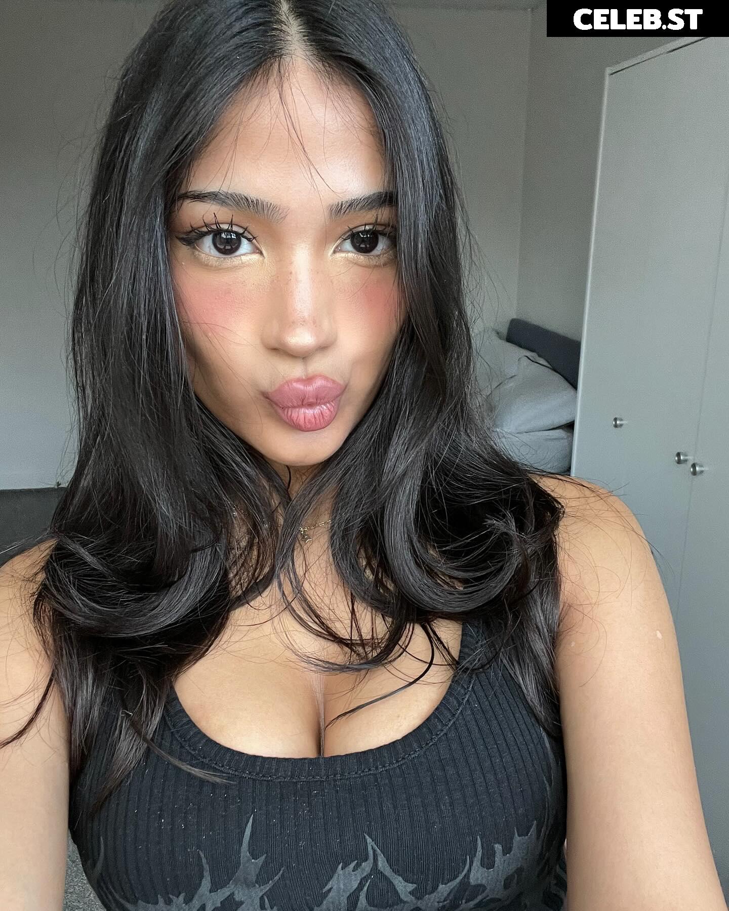 imanimalikaa / manixbby Image 23917978