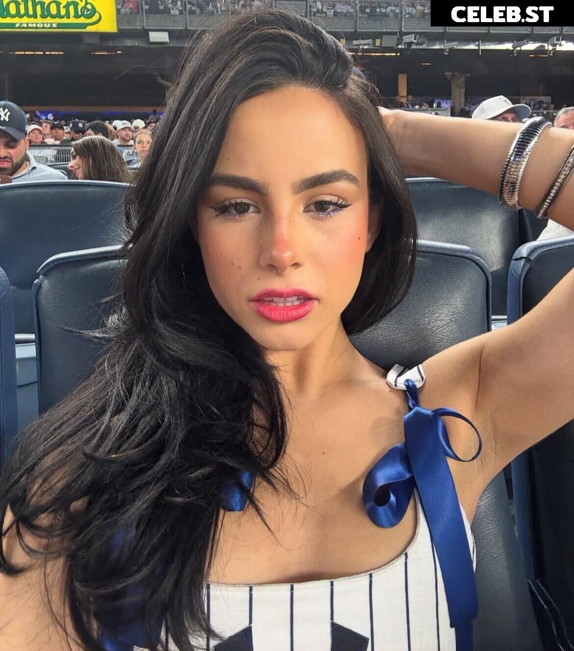 Sofia Elizabeth - sofiaspams Image 23916191