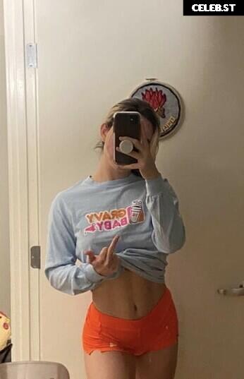 Sofia Elizabeth - sofiaspams Image 23916170