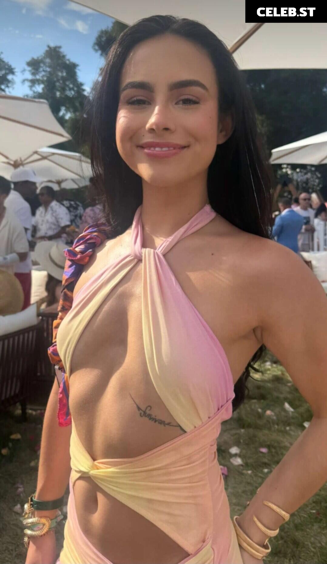 Sofia Elizabeth - sofiaspams Image 23916207