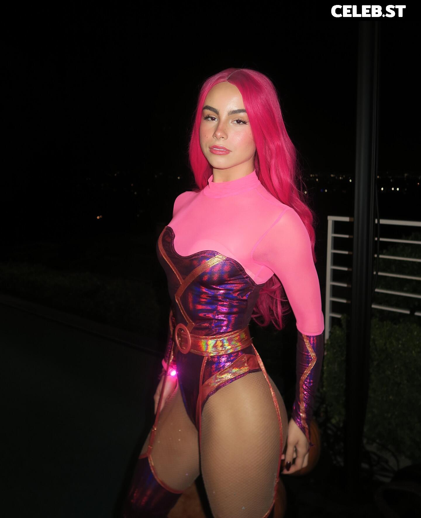 Sofia Elizabeth - sofiaspams Image 23916240