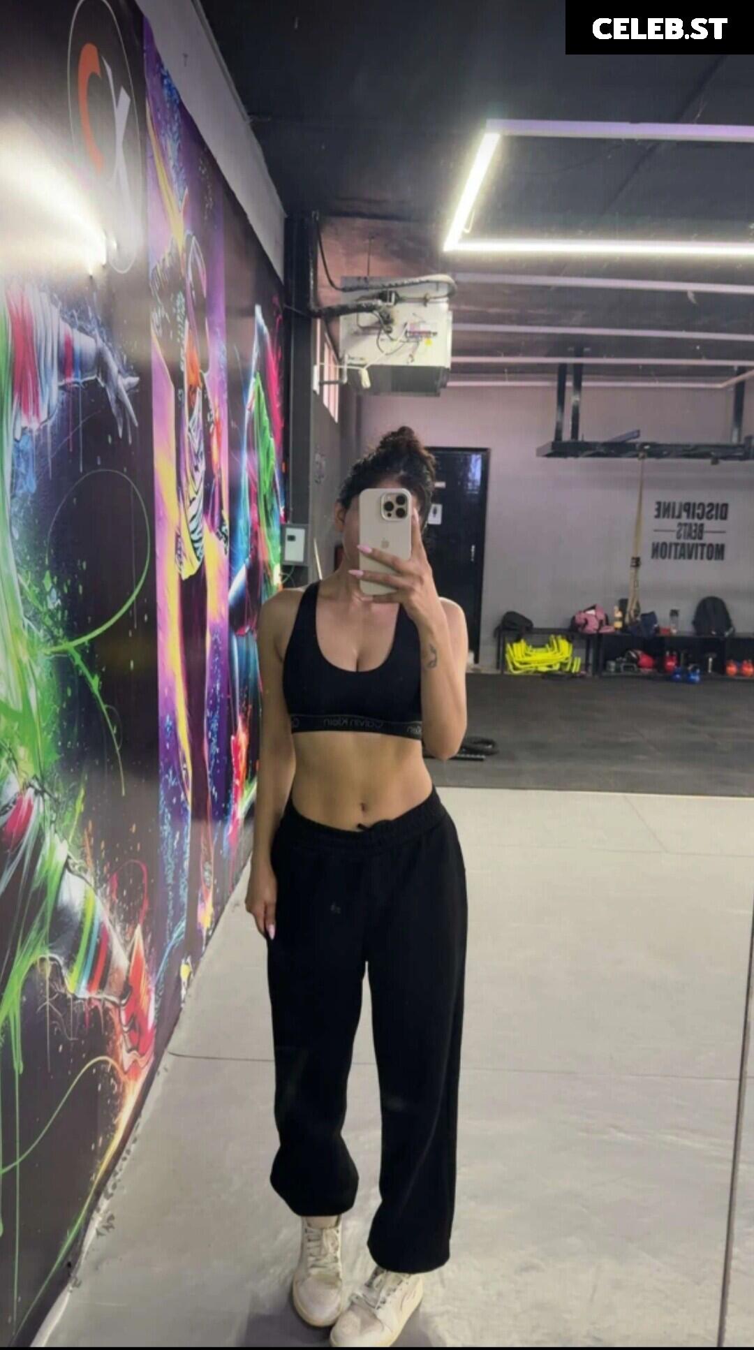 Rachel Sharma Image 23910679