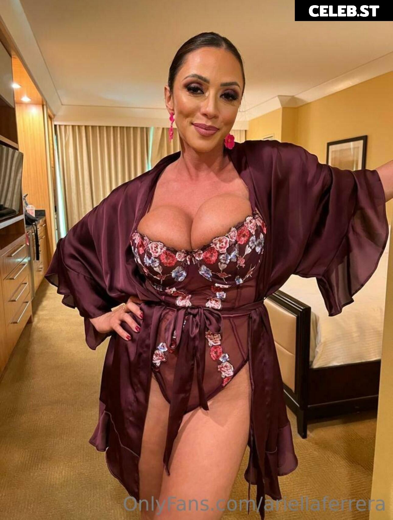 Ariella Ferrera / ariellaferrera Image 23928008
